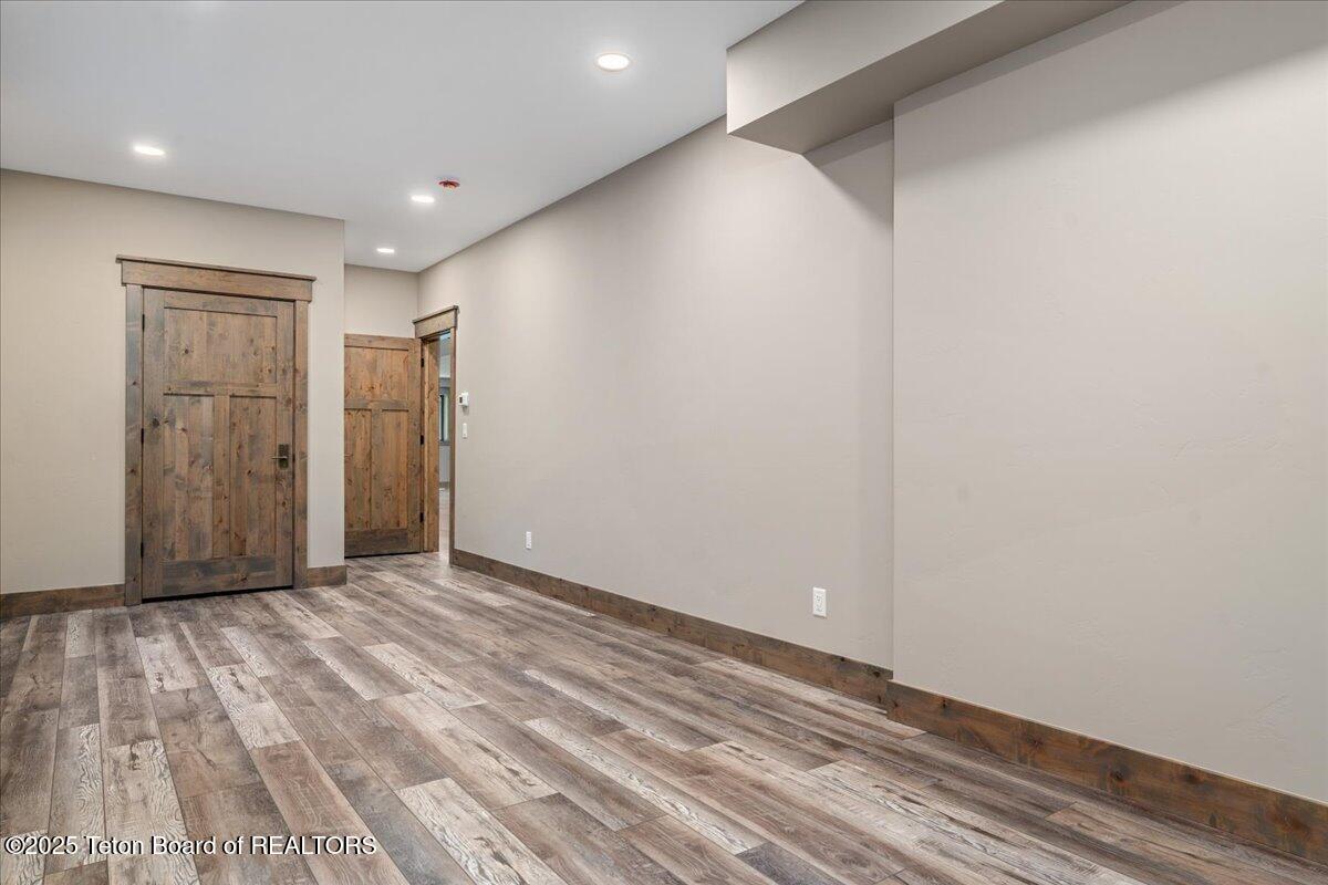 5727 FOREST RIDGE Road