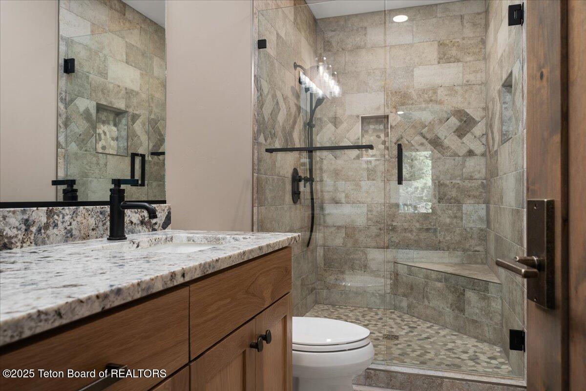 5727 FOREST RIDGE Road