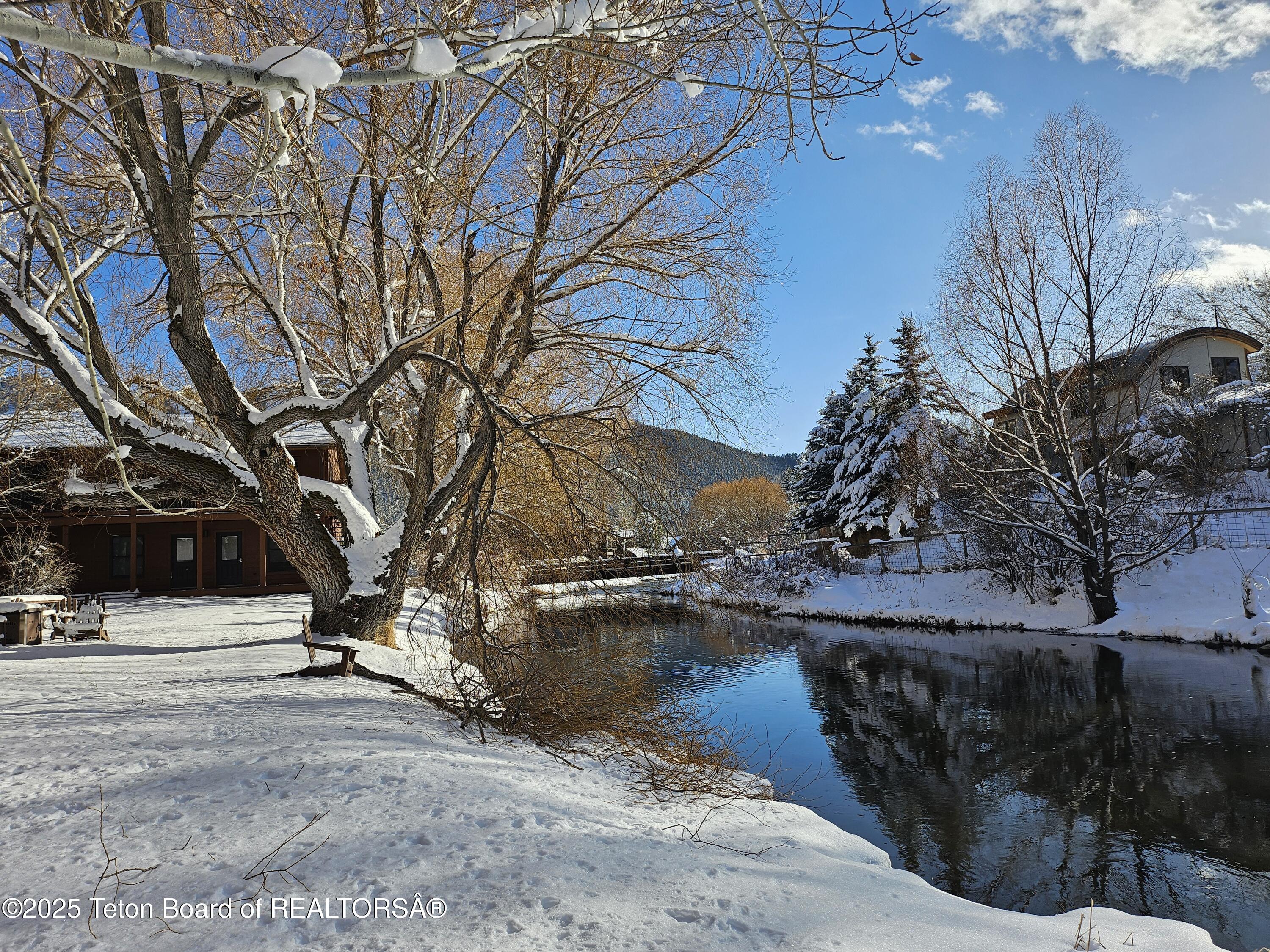 362 N MILLWARD, UNIT 11