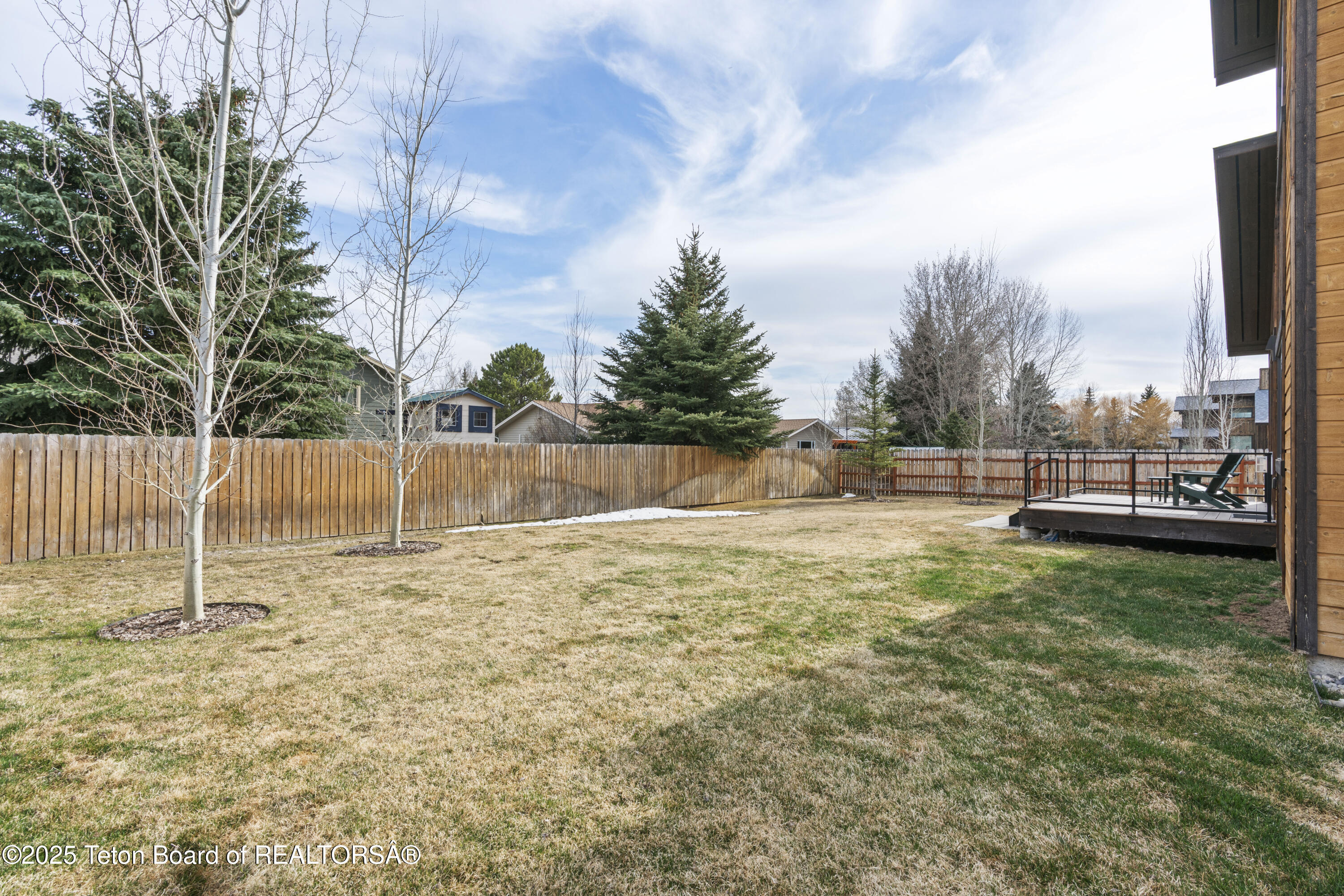 3048 WHITEHOUSE Drive