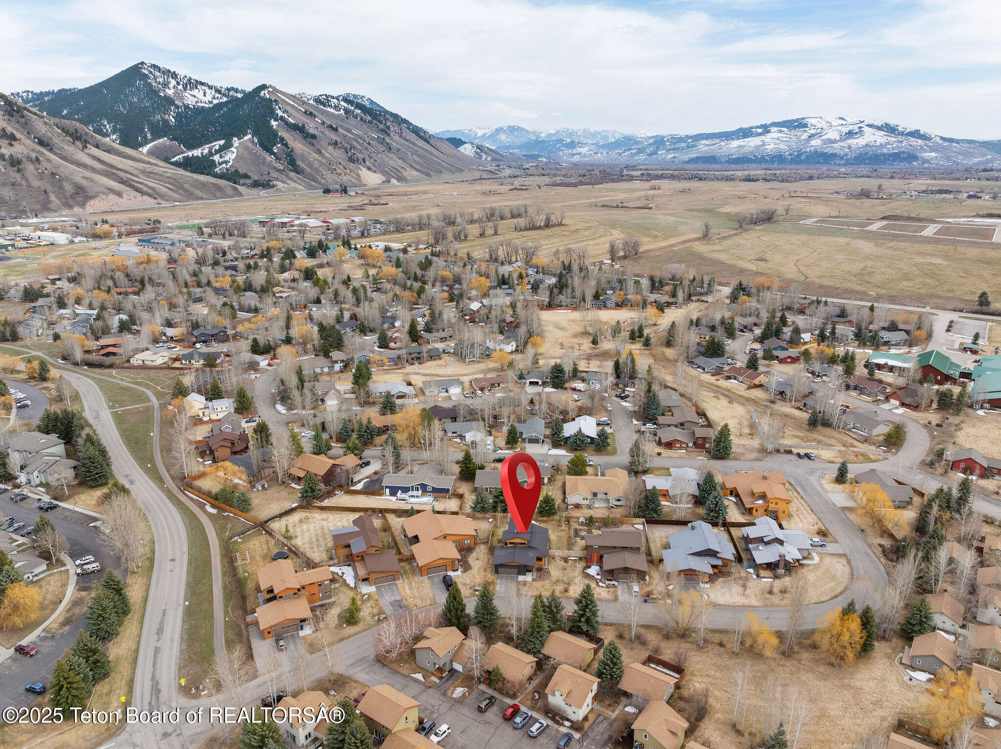 3048 WHITEHOUSE Drive