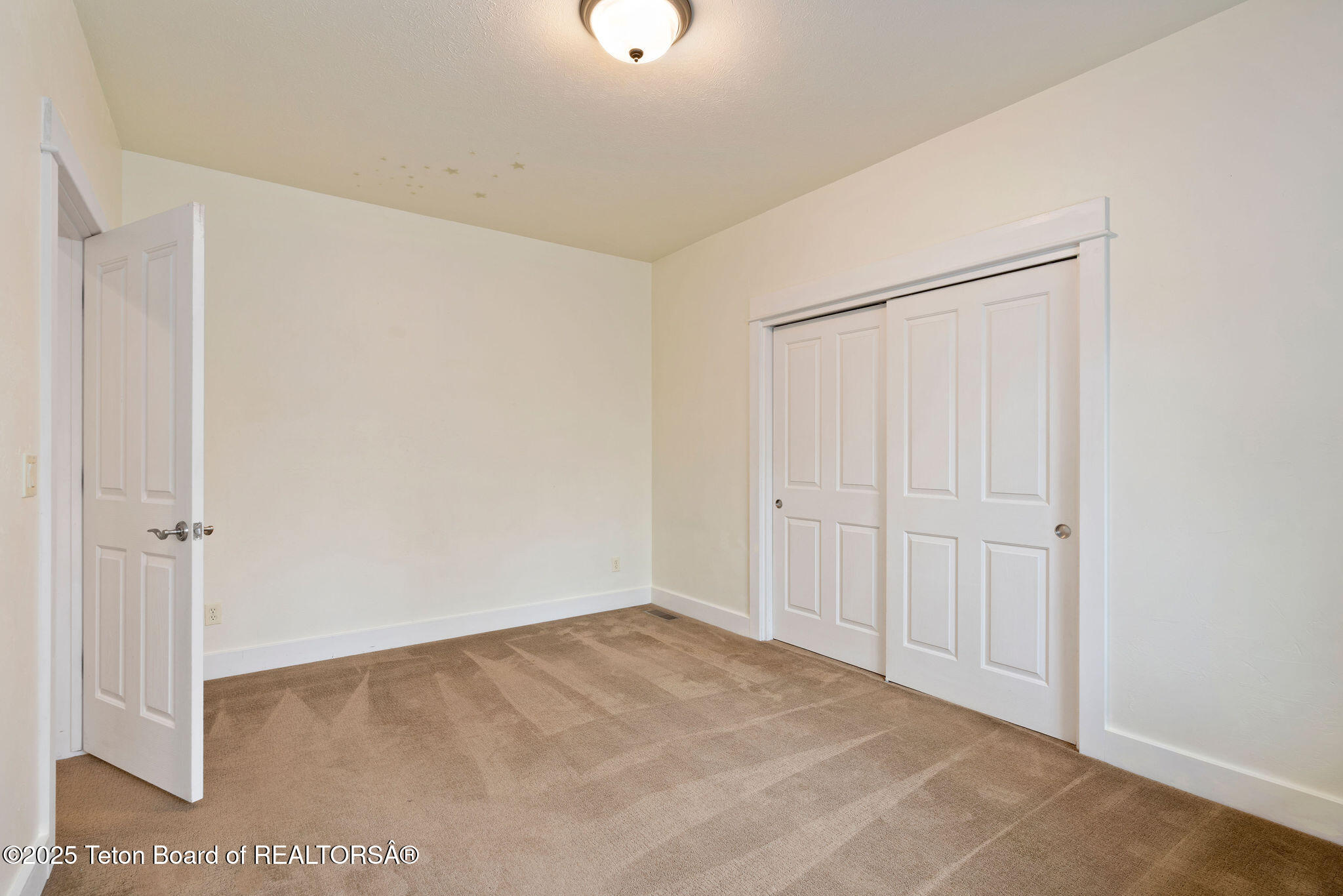 109 TRAIL CREEK Drive