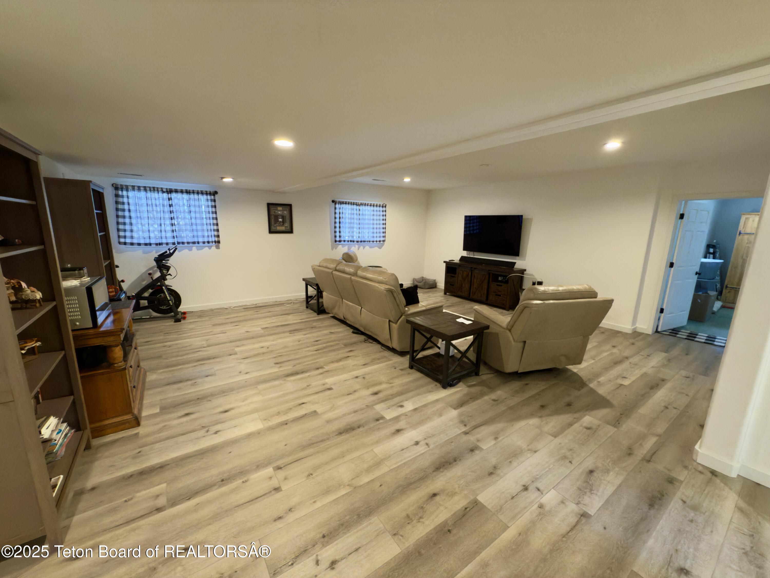 3048 RANGEVIEW Drive