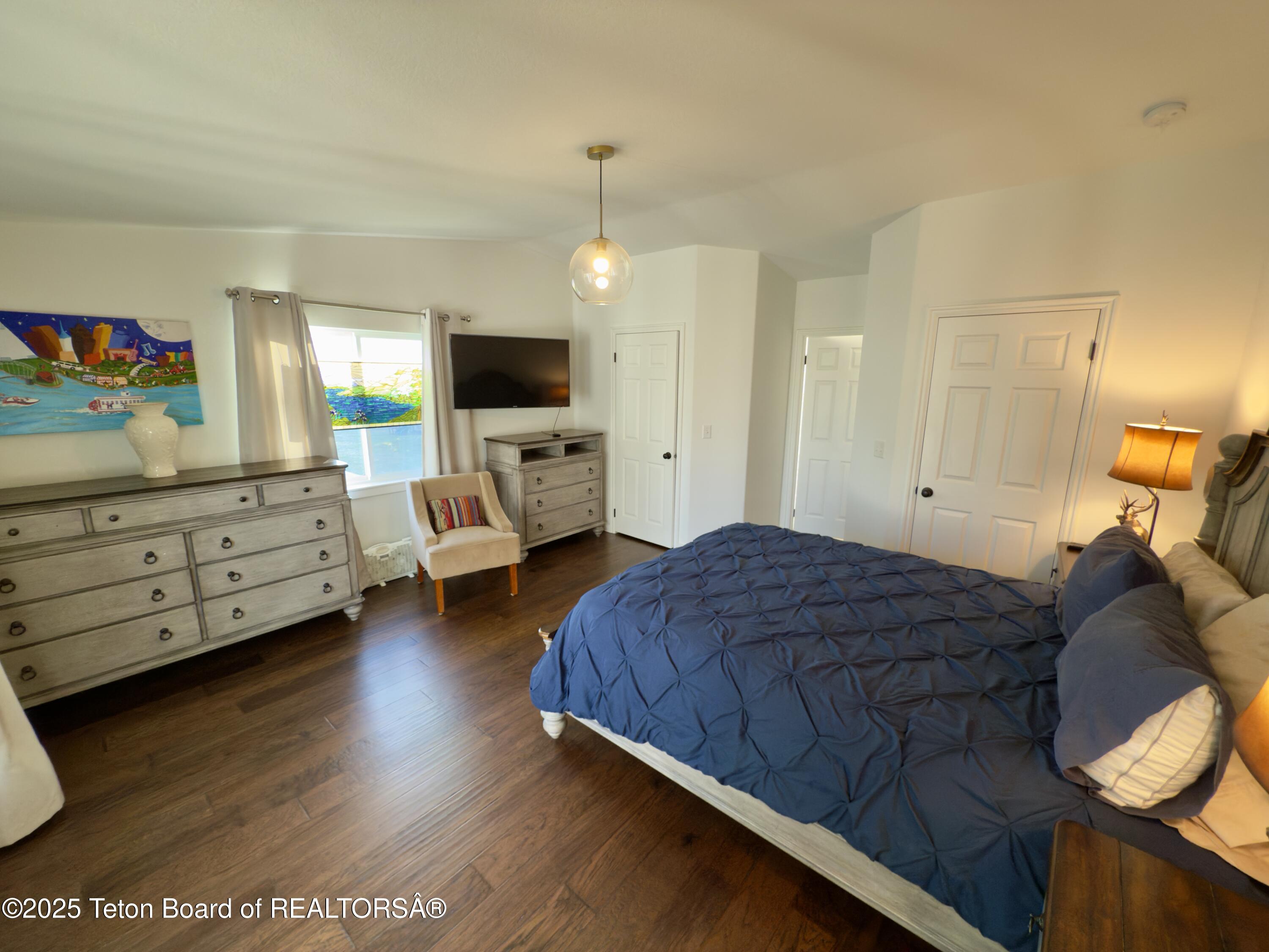 3048 RANGEVIEW Drive