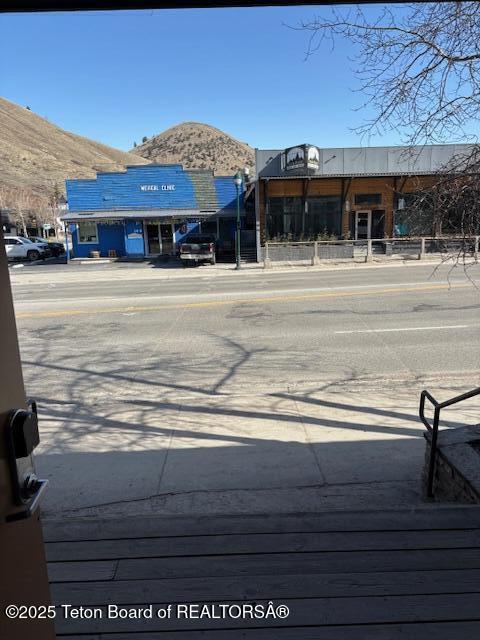 260 W BROADWAY Avenue