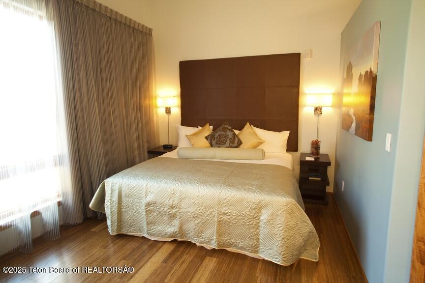 170 N MILLWARD Street, 305