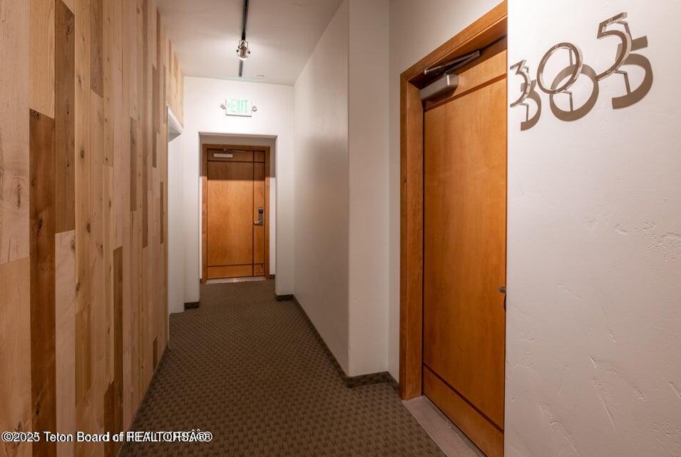 170 N MILLWARD Street, 305