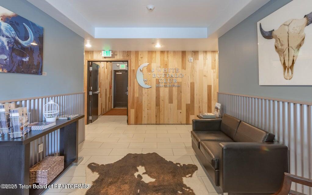 170 N MILLWARD Street, 305