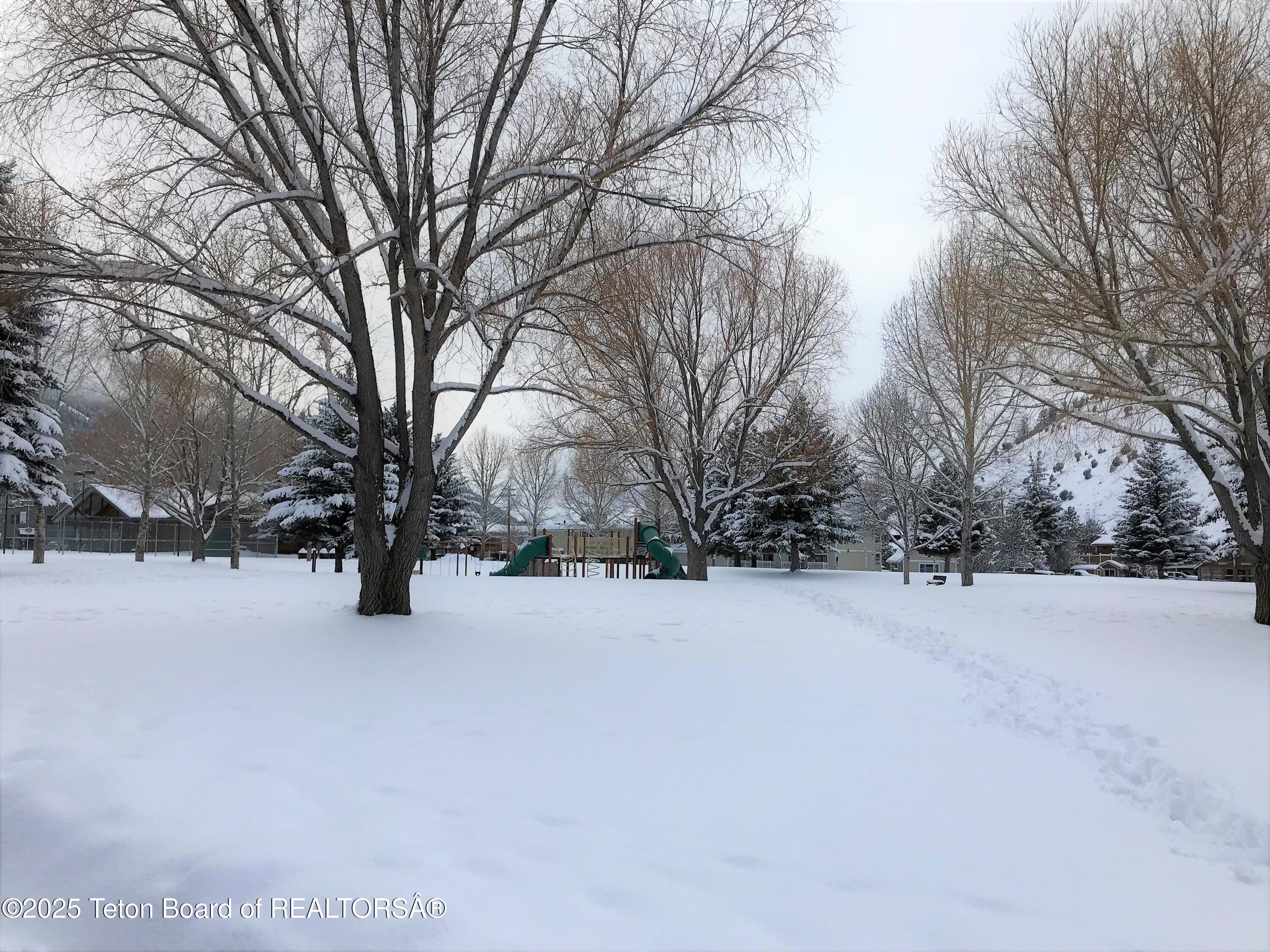 170 N MILLWARD Street, 305