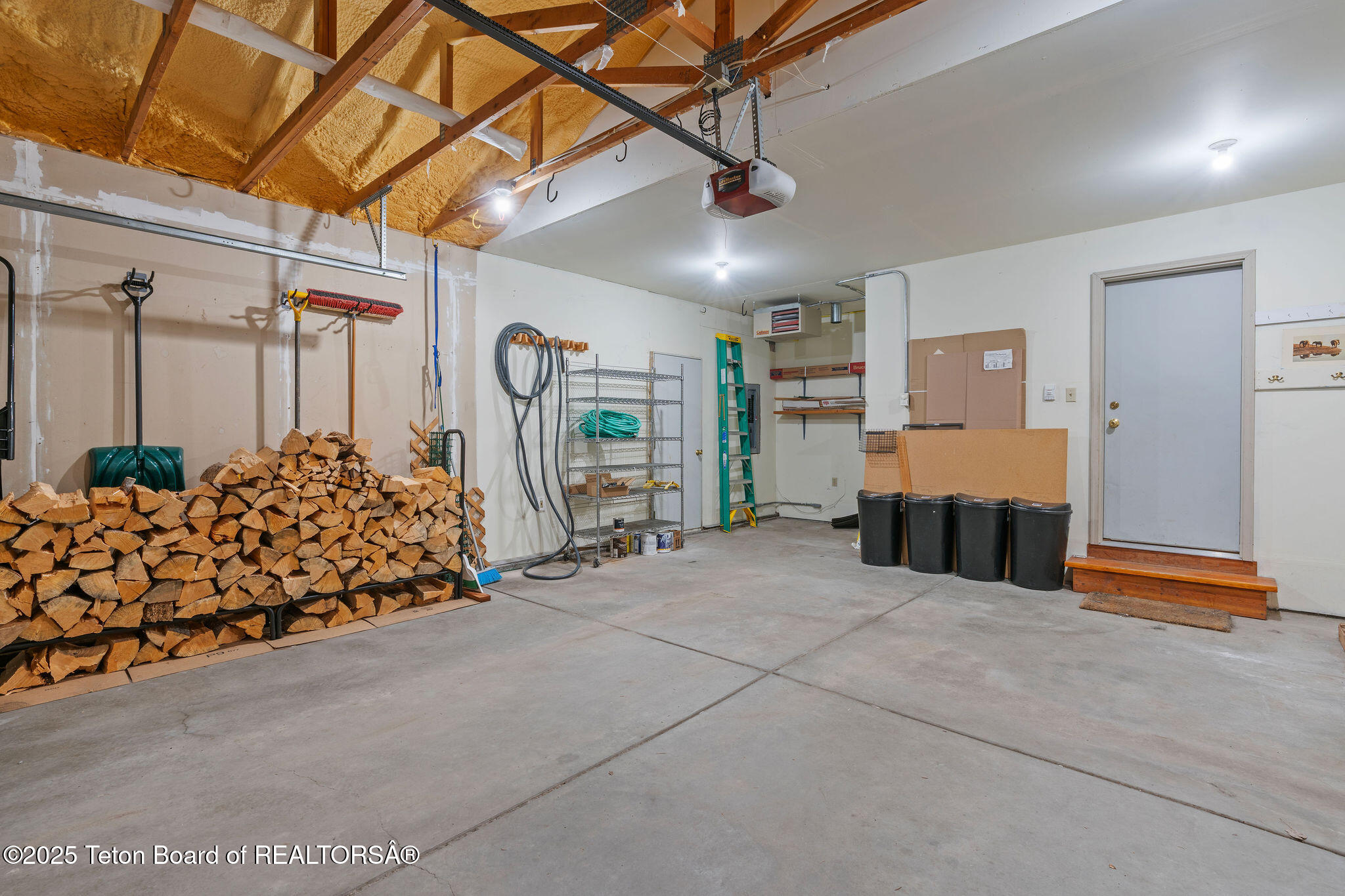 1780 W PACK SADDLE Drive