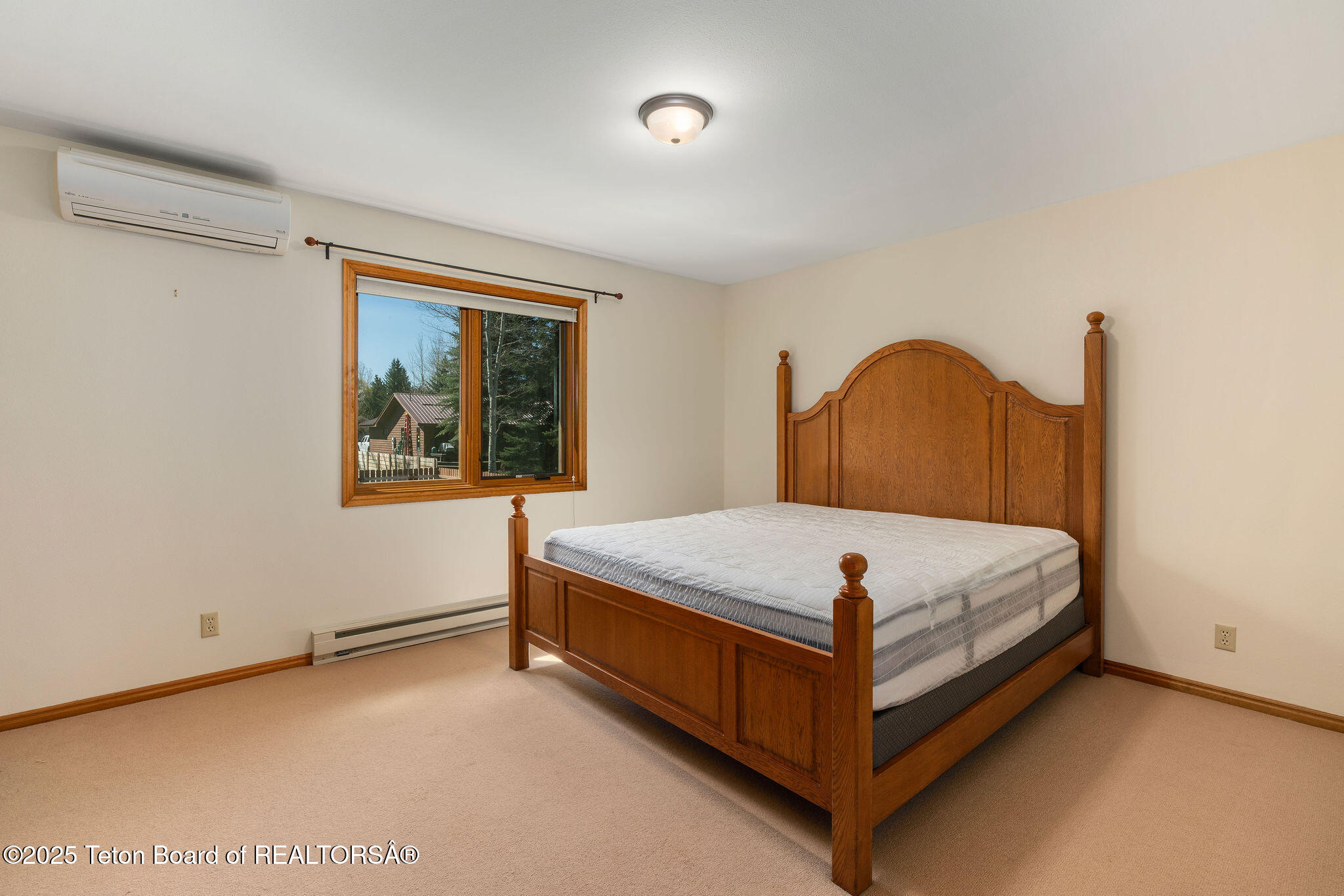 1780 W PACK SADDLE Drive