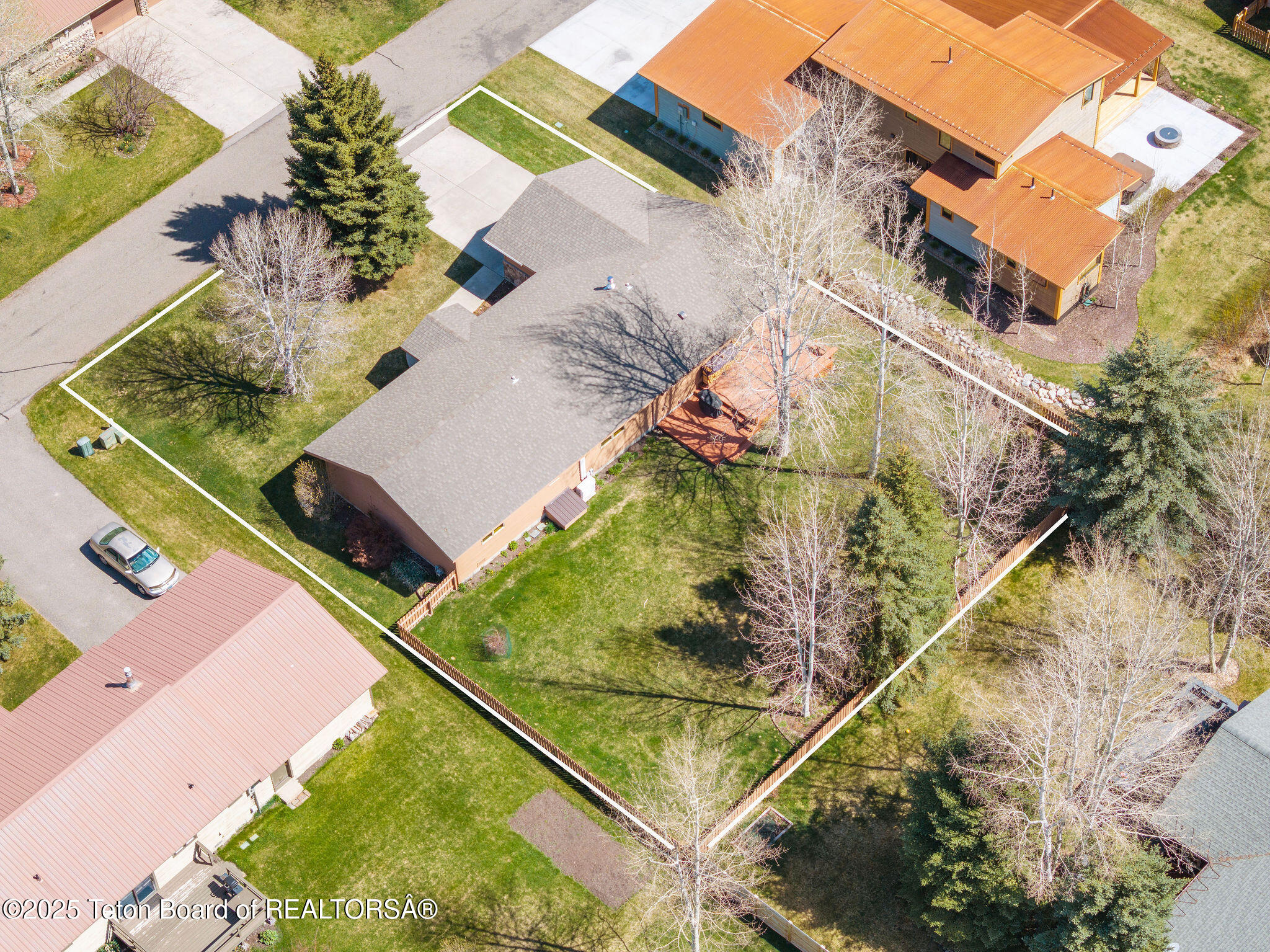 1780 W PACK SADDLE Drive