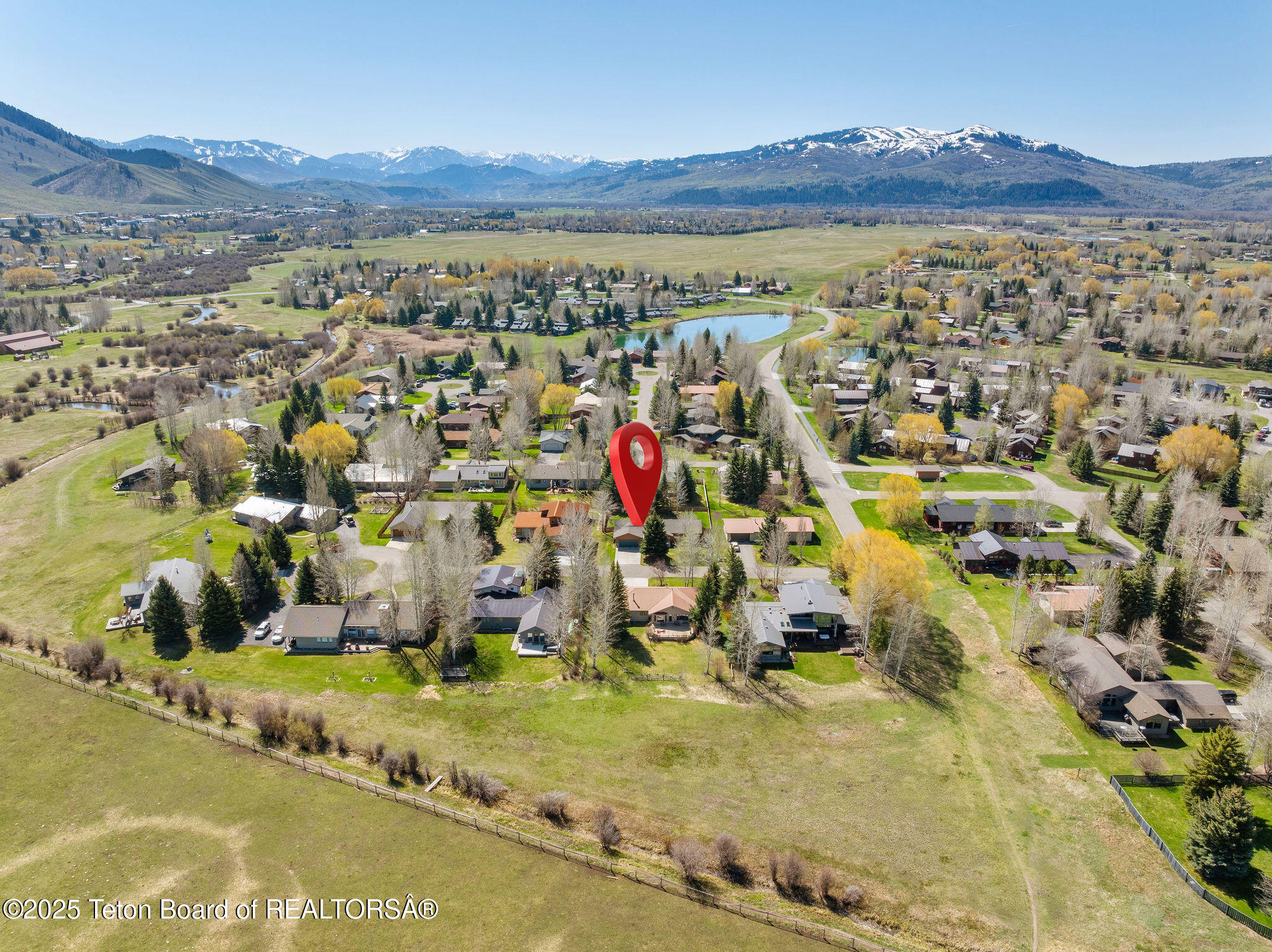 1780 W PACK SADDLE Drive