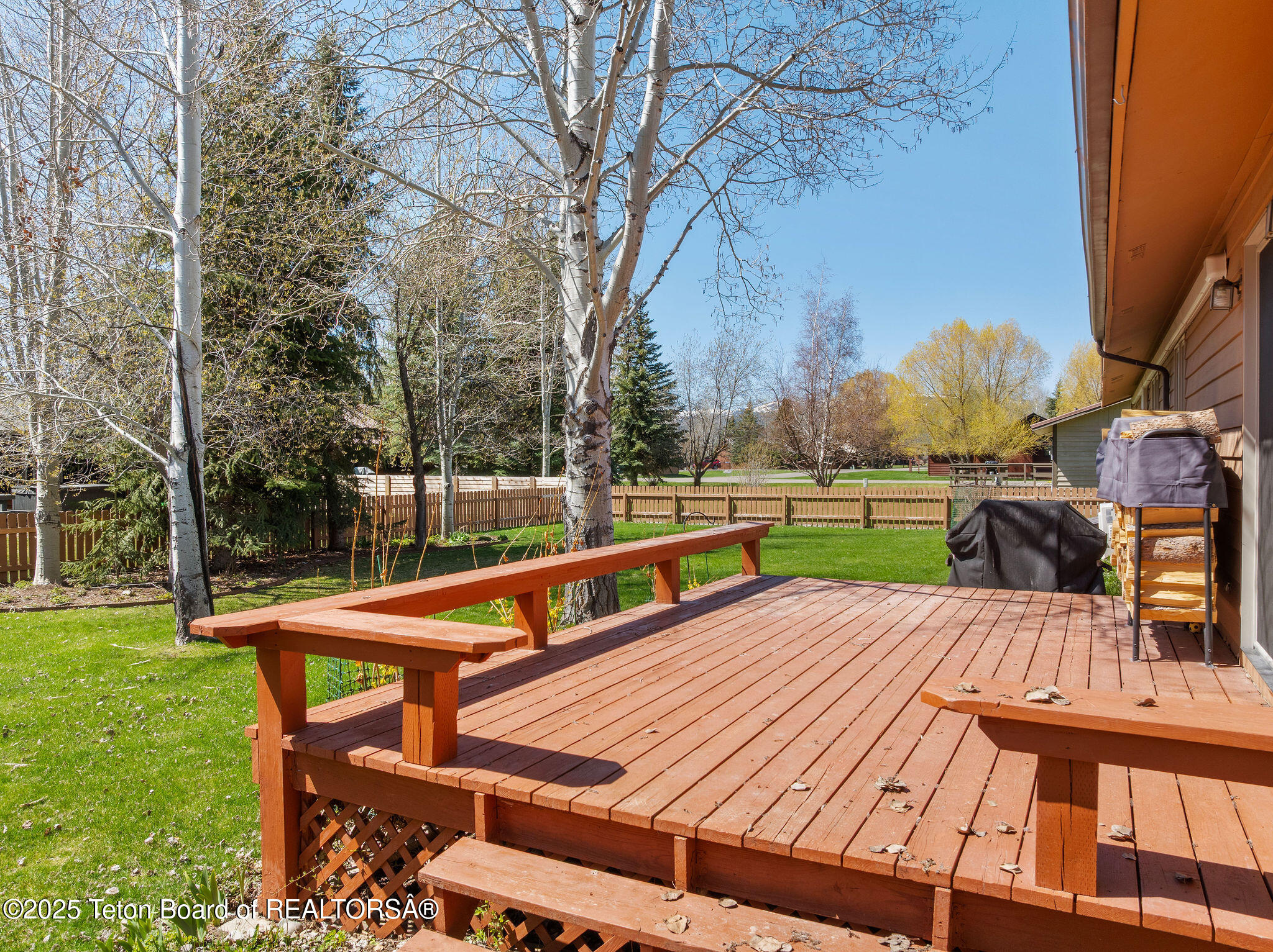 1780 W PACK SADDLE Drive