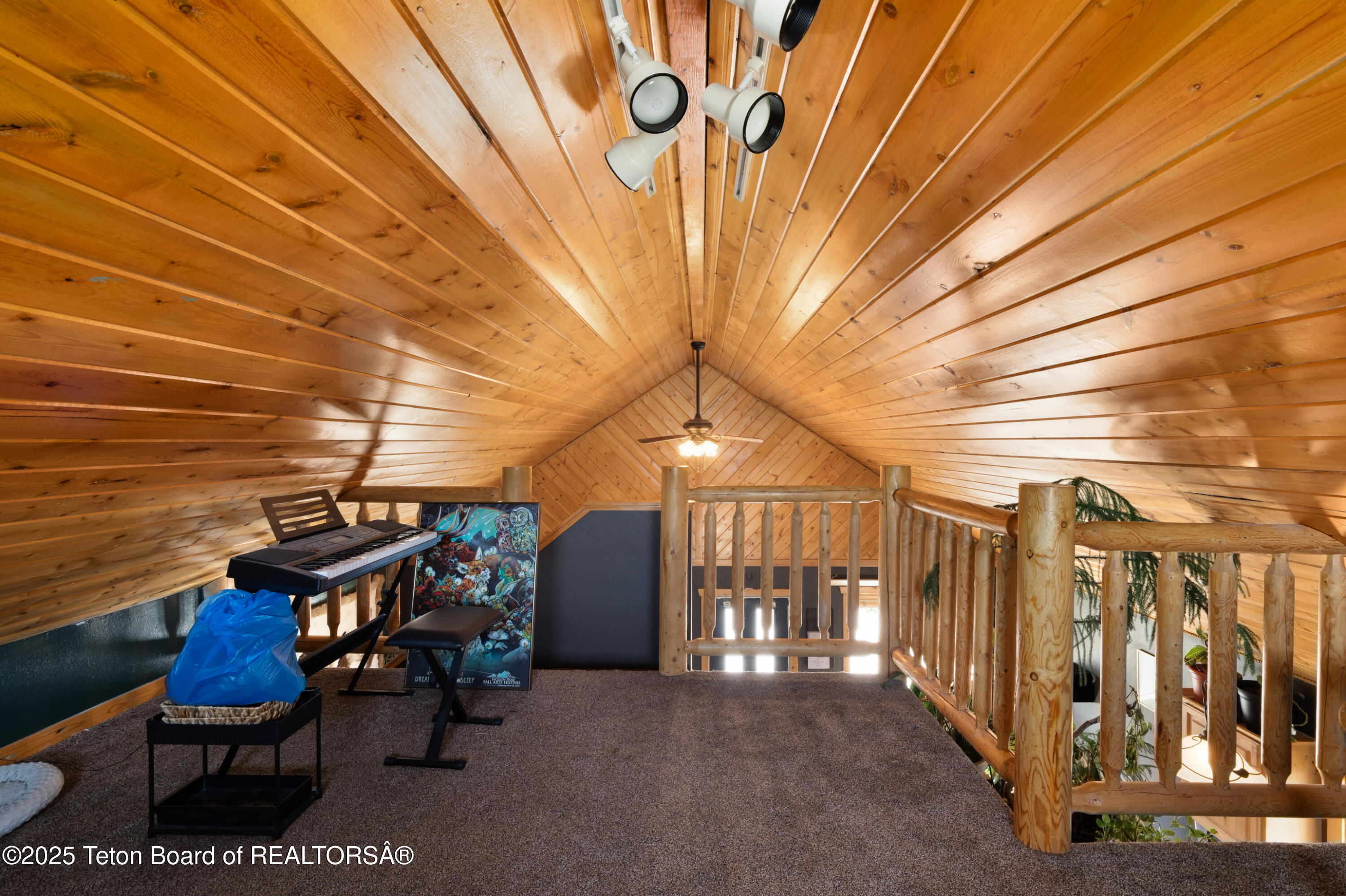 263 FRIESIAN Circle, 6