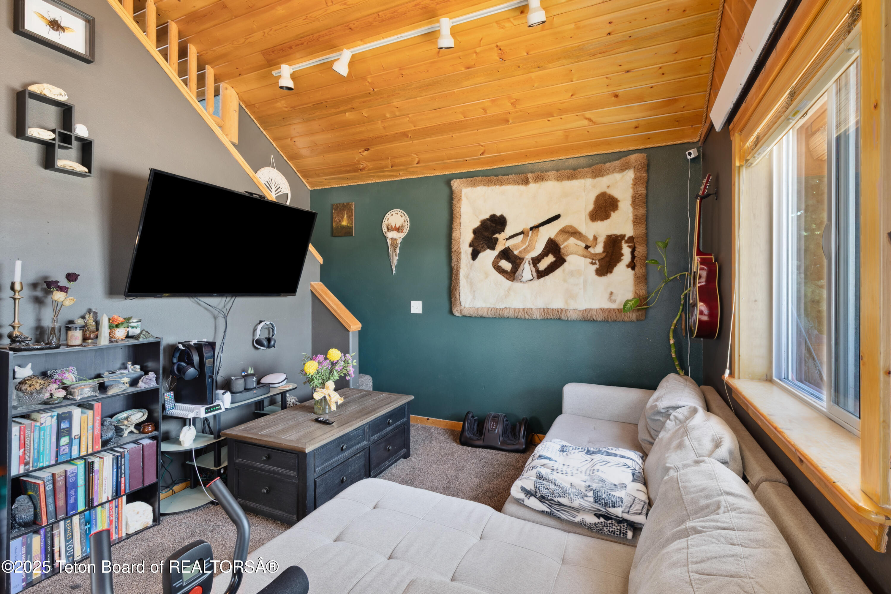 263 FRIESIAN Circle, 6