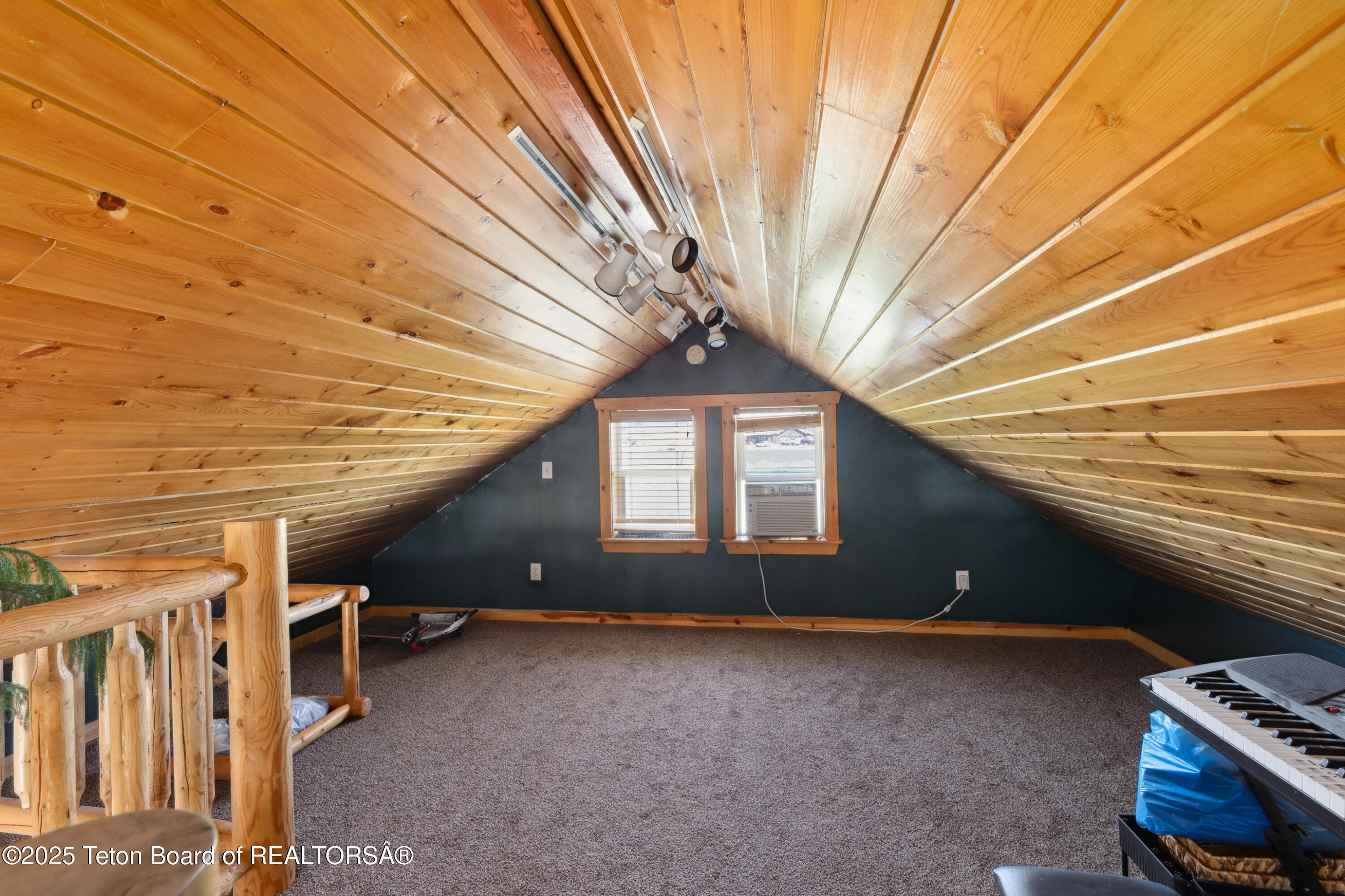 263 FRIESIAN Circle, 6