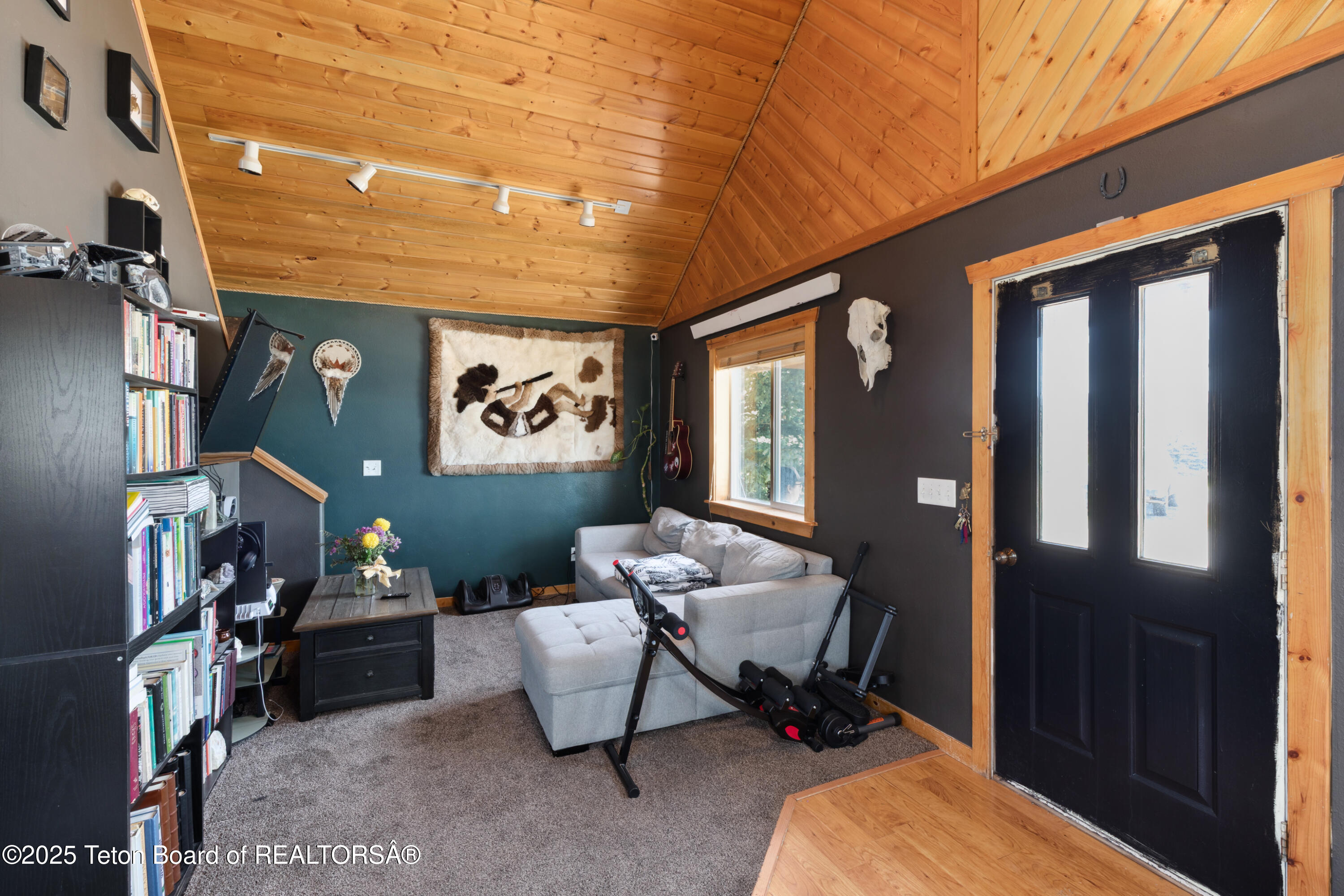 263 FRIESIAN Circle, 6