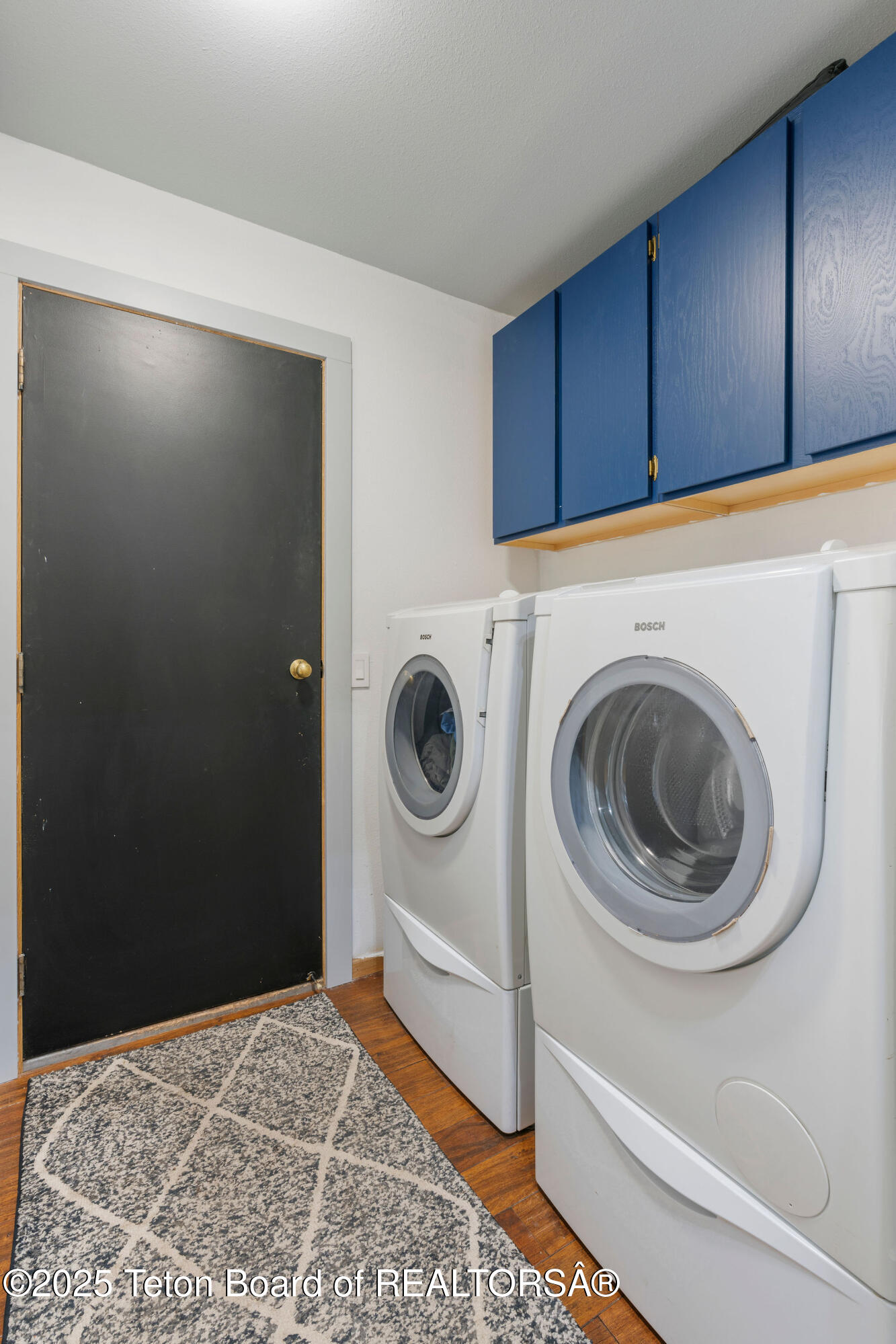 2032 DANDELION Court