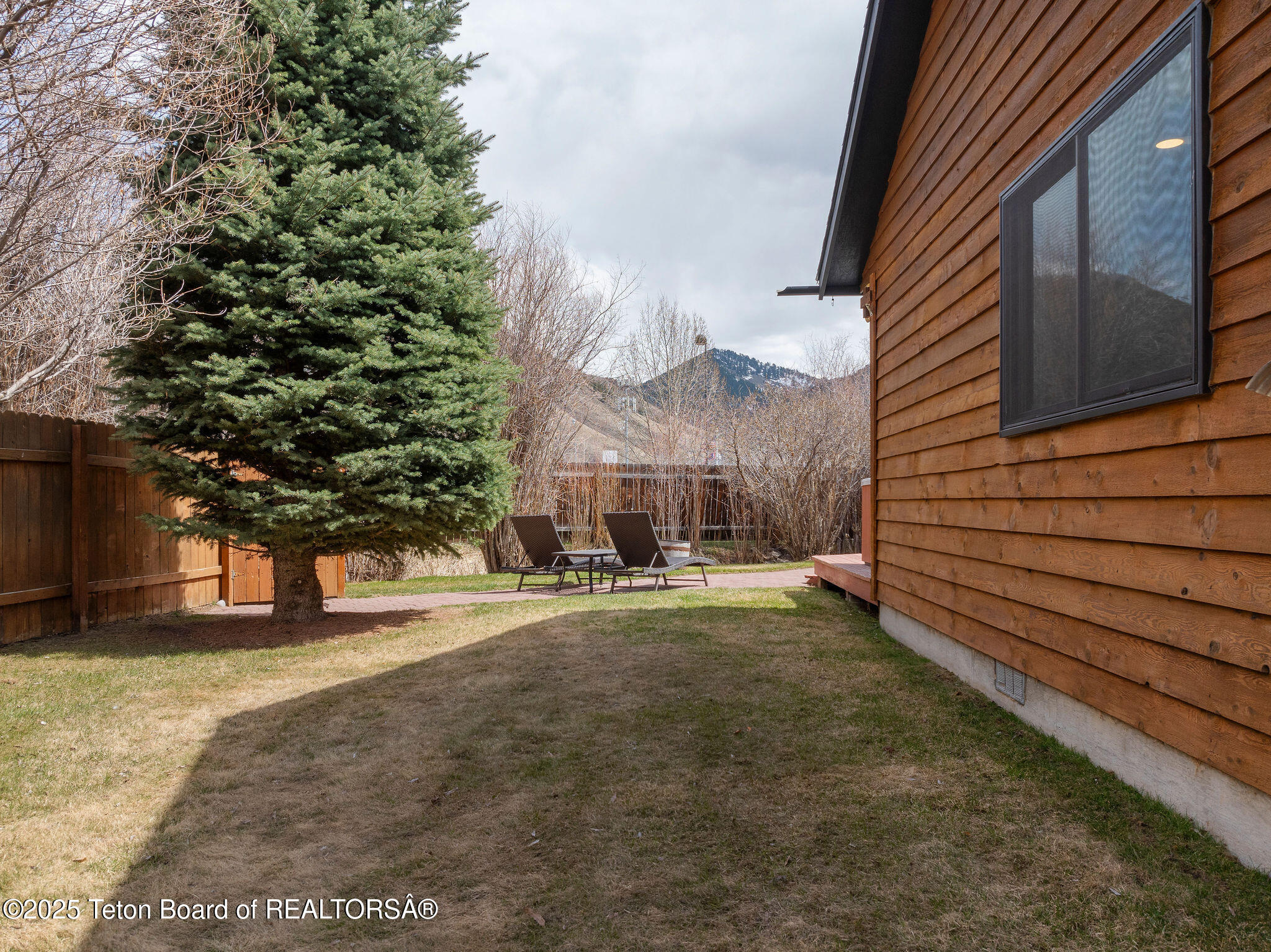 2032 DANDELION Court