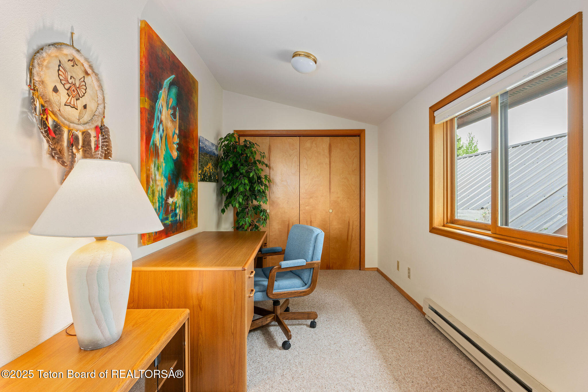 1920 W AMERICAN BRANT Road