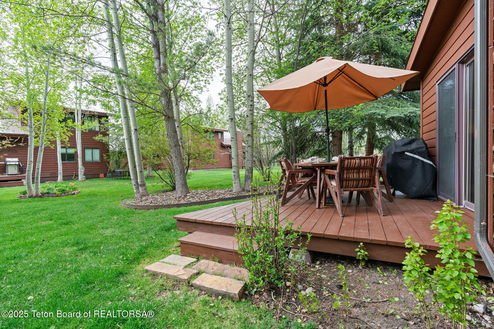 1920 W AMERICAN BRANT Road