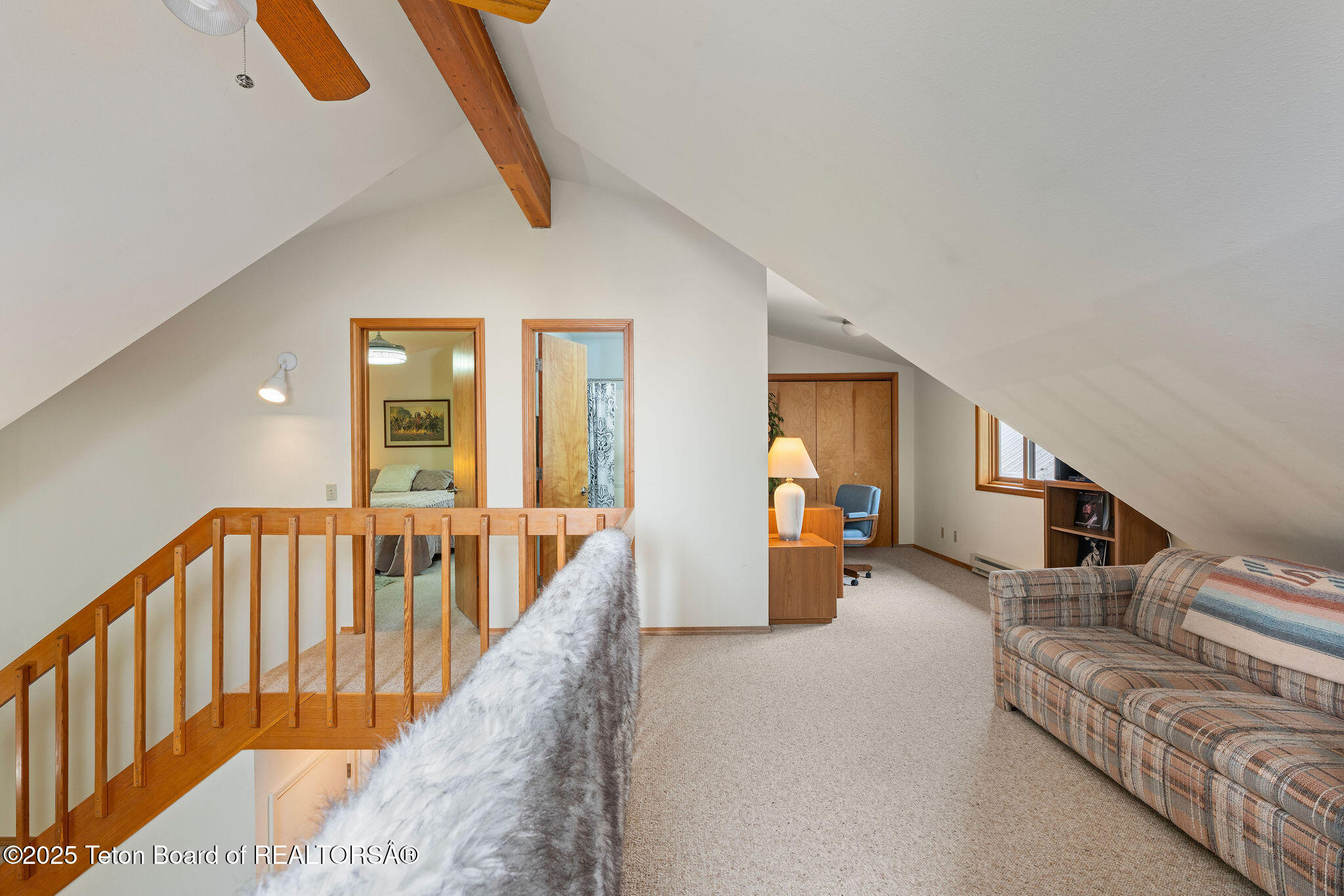 1920 W AMERICAN BRANT Road