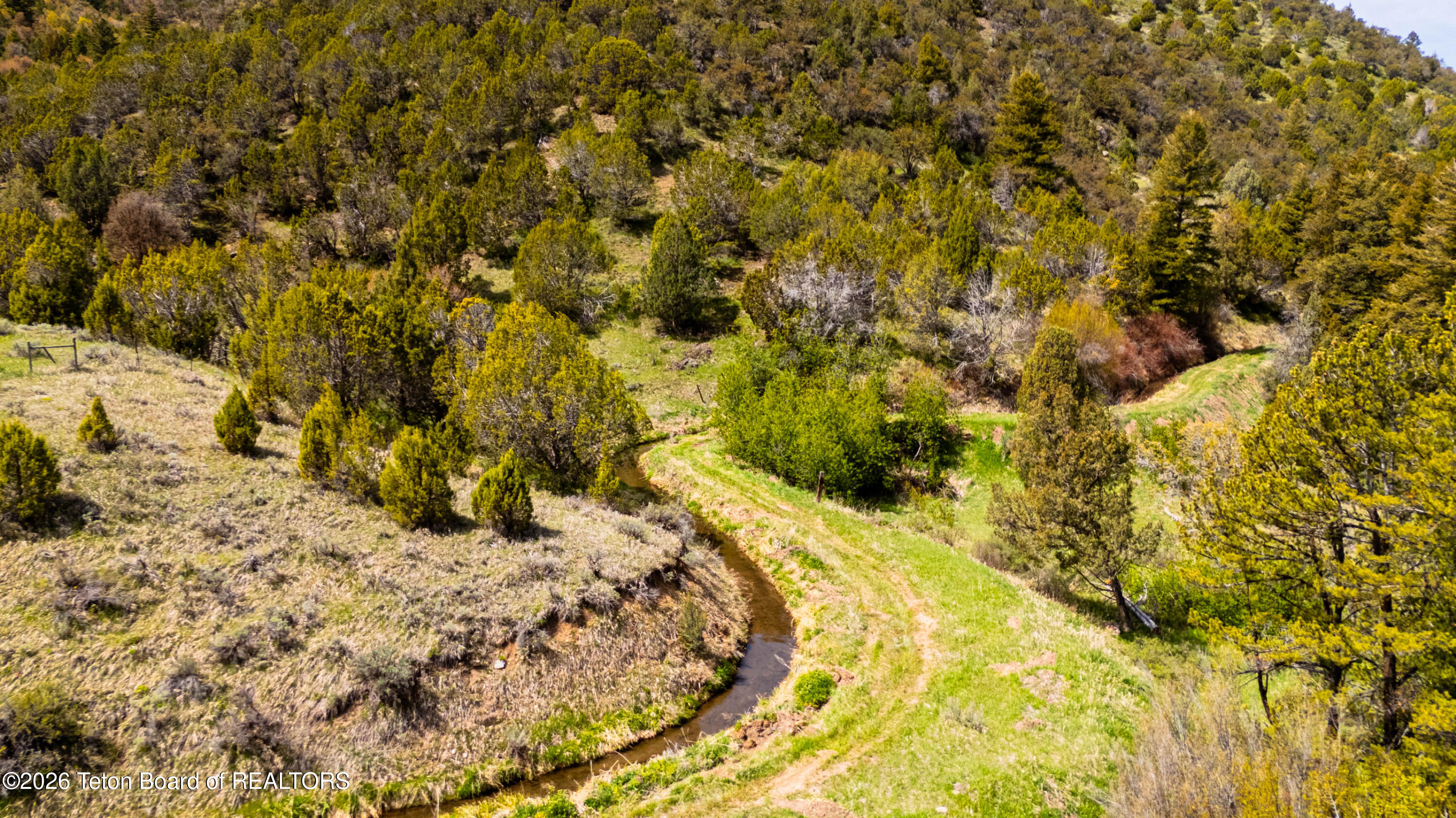 E FISH CREEK ROAD Road