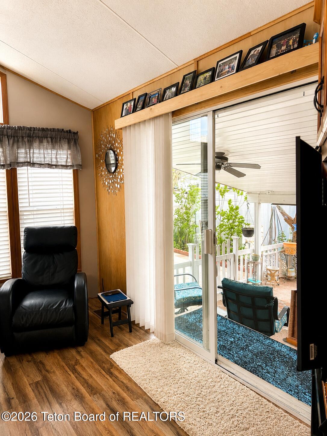 214 BUCKBOARD Drive