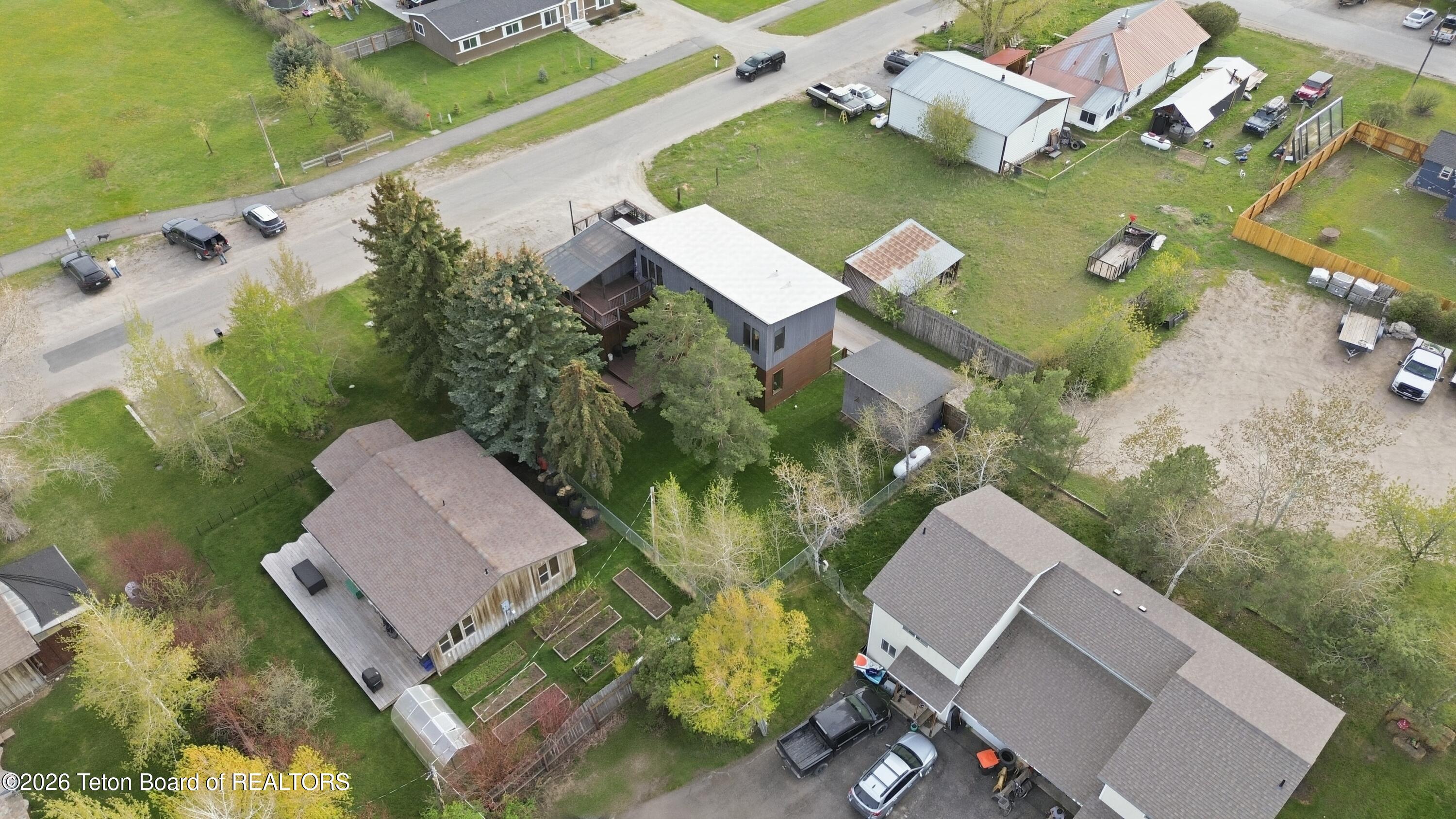 155 E FREMONT Avenue