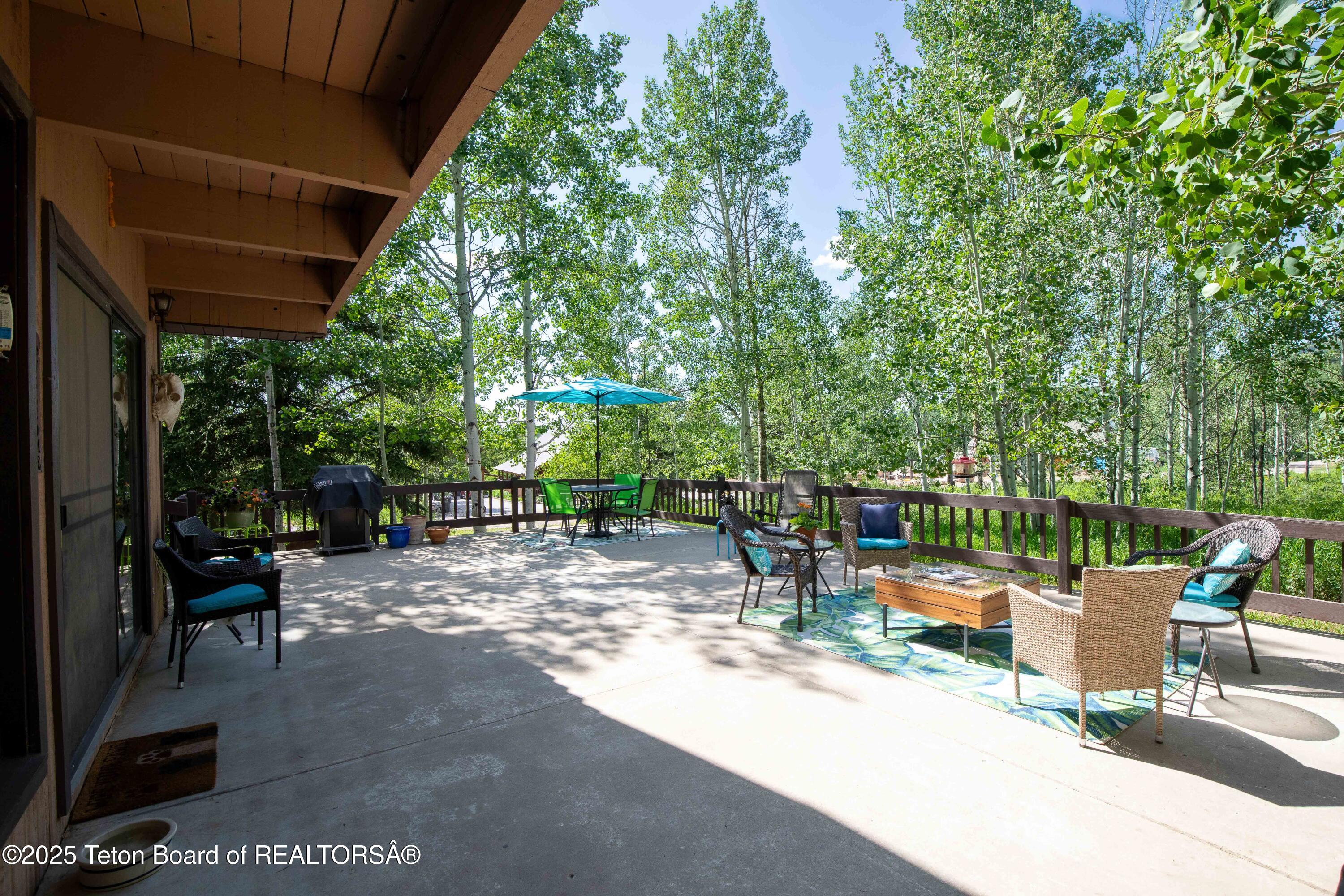 56 E VISTA Drive
