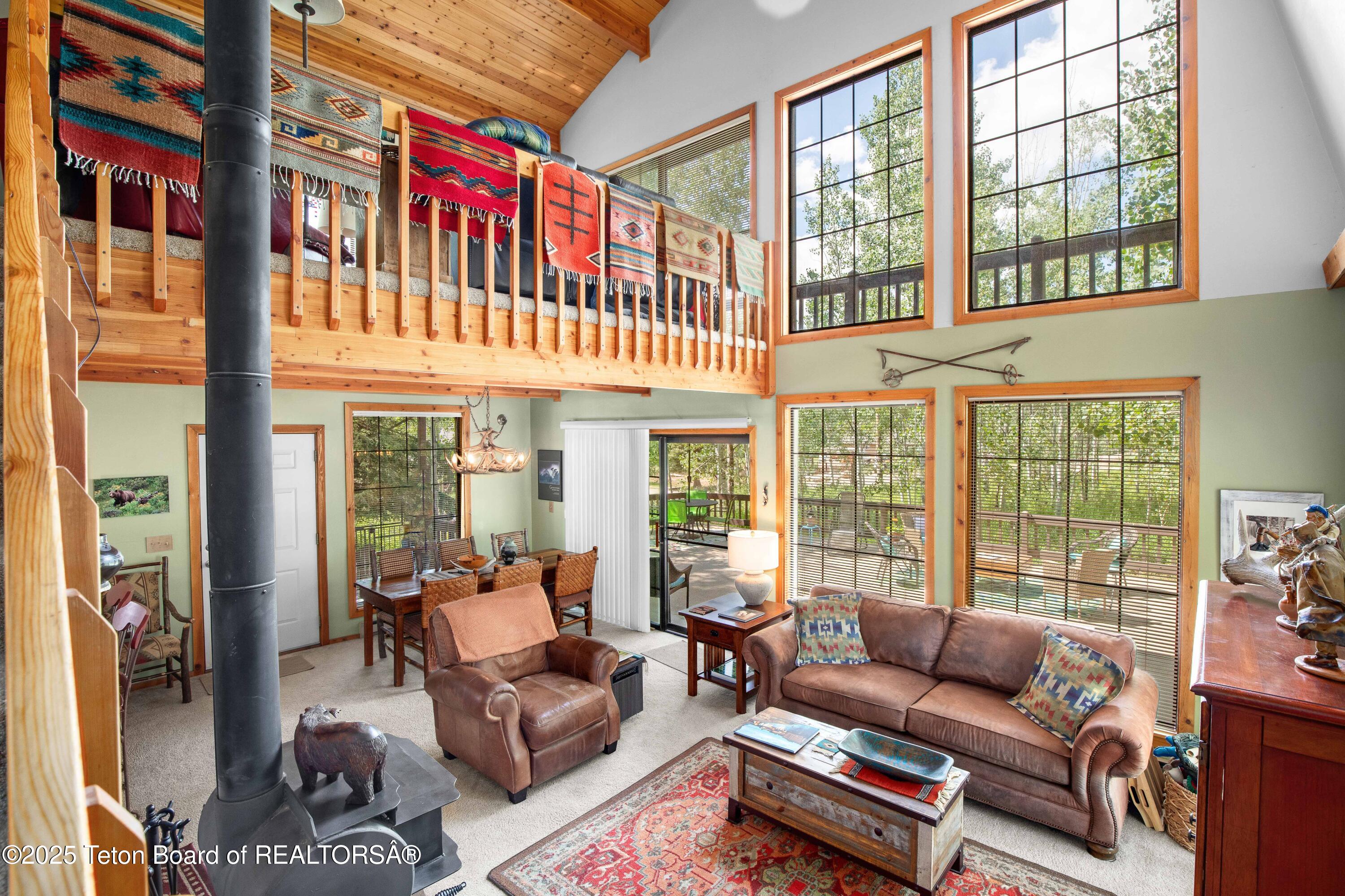 56 E VISTA Drive