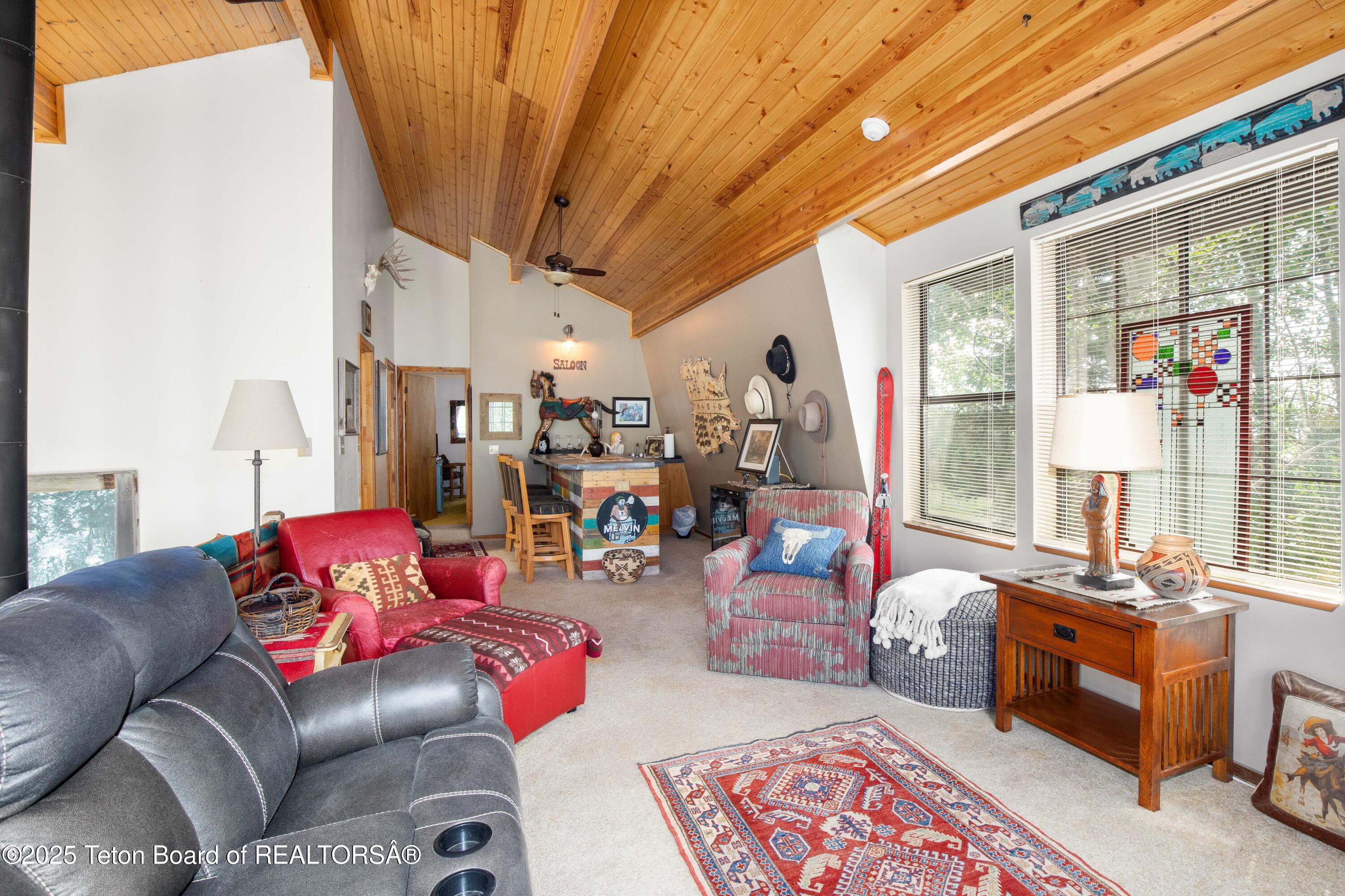 56 E VISTA Drive