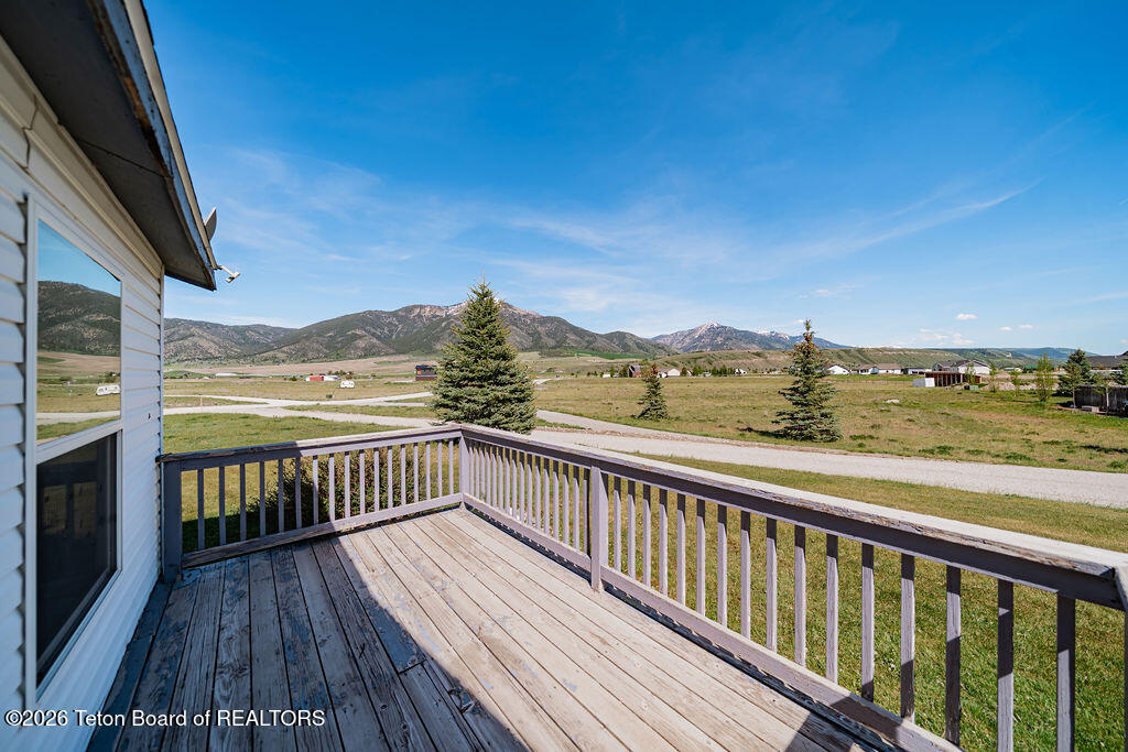 16 JACKALOPE Drive