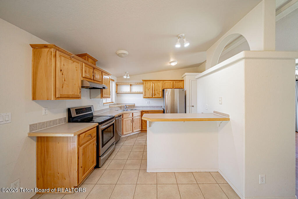 16 JACKALOPE Drive