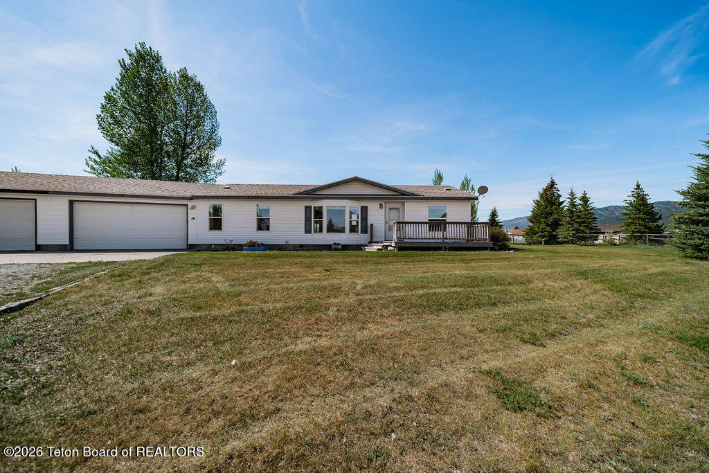 16 JACKALOPE Drive