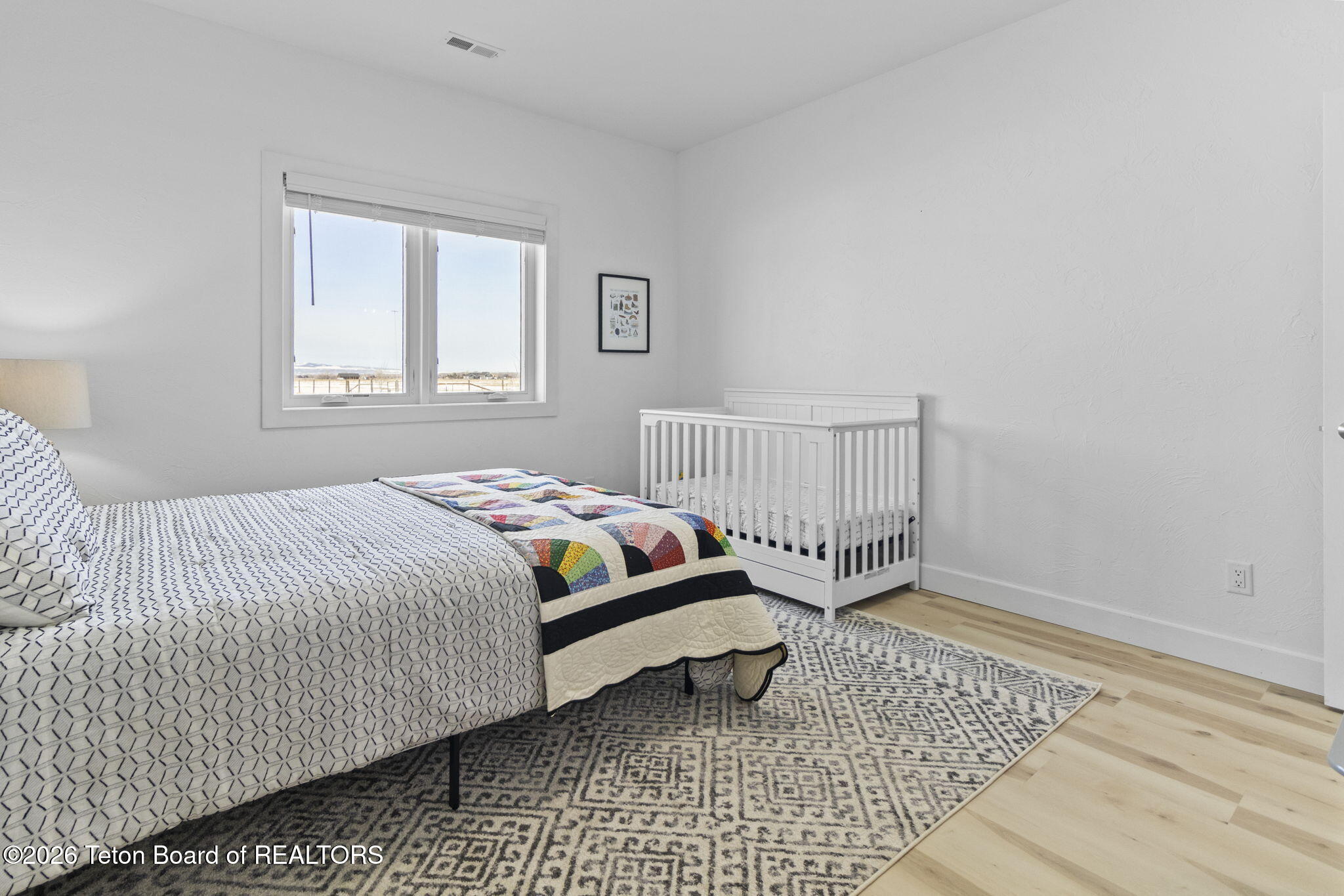 4433 LOS PINOS Drive