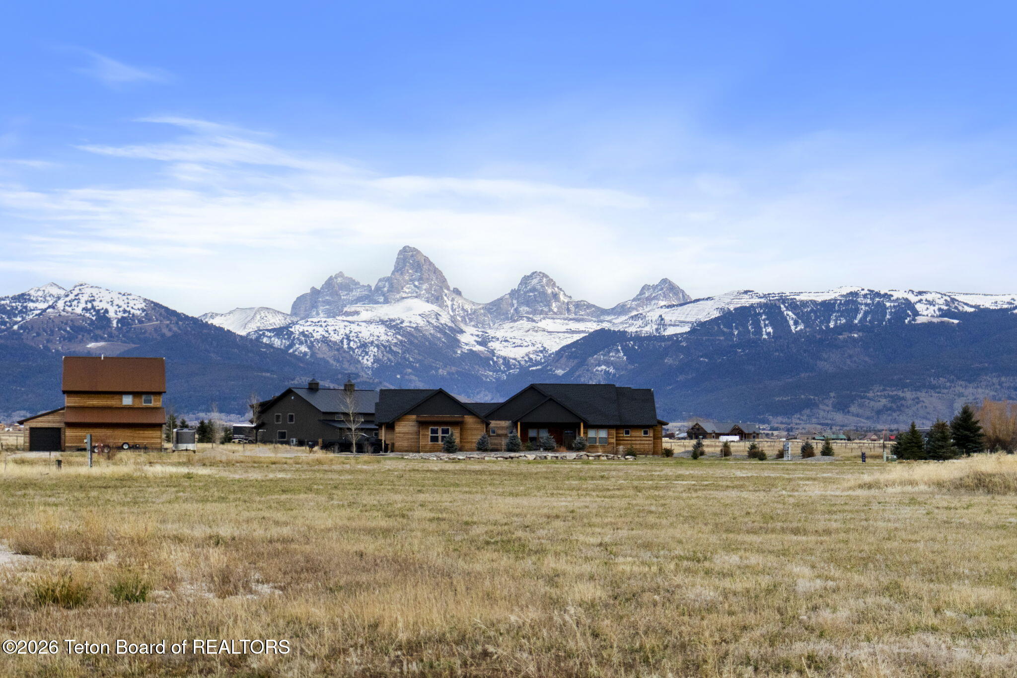 4433 LOS PINOS Drive