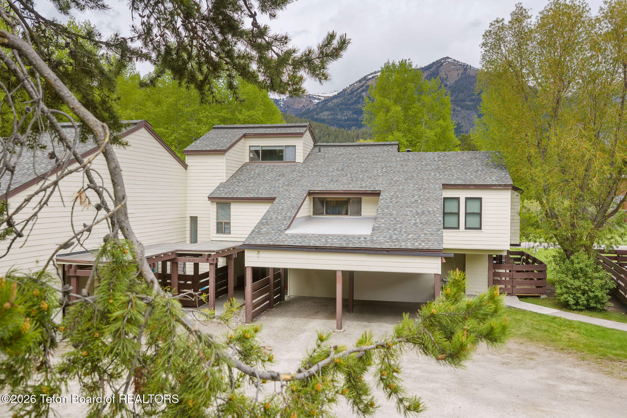 3620 TETON 1614