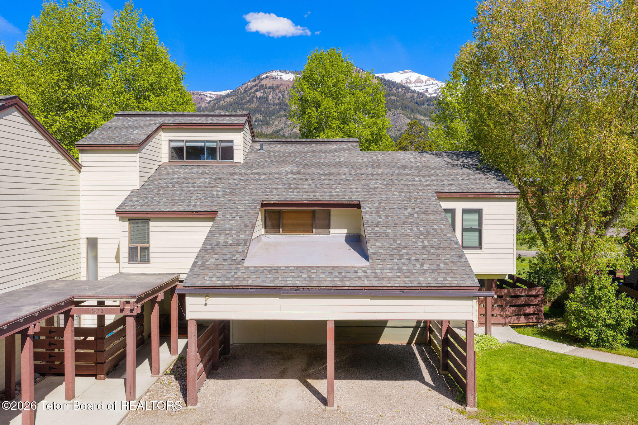 3620 TETON 1614