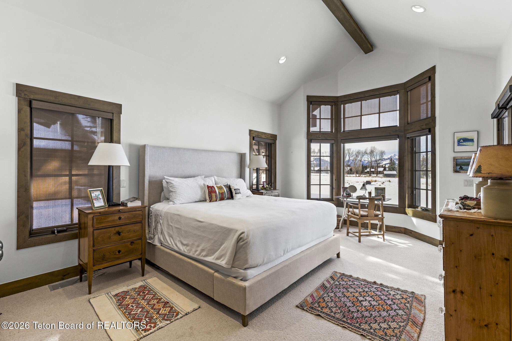 6025 N SILVERBERRY Lane