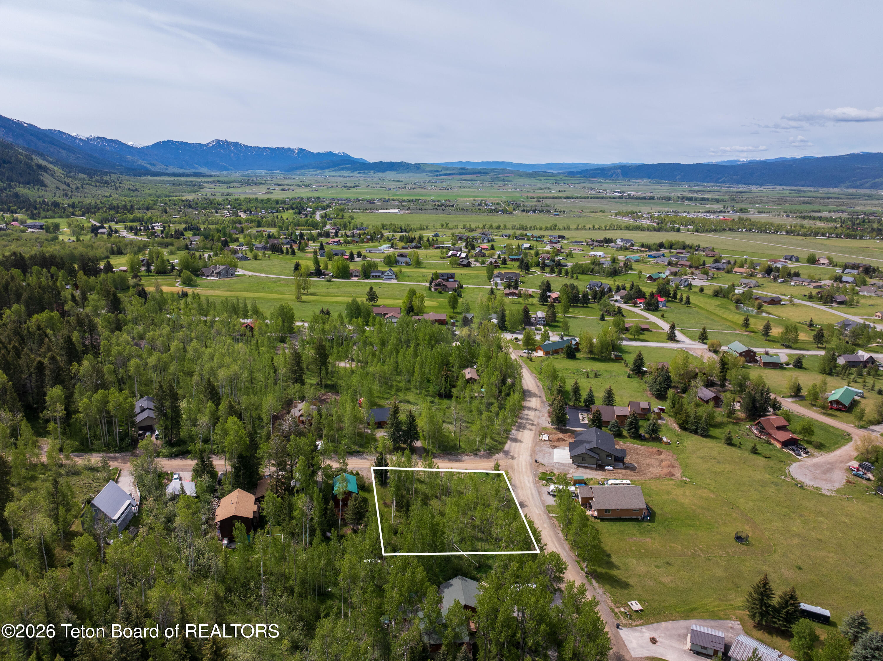 44 GREEN CANYON Drive