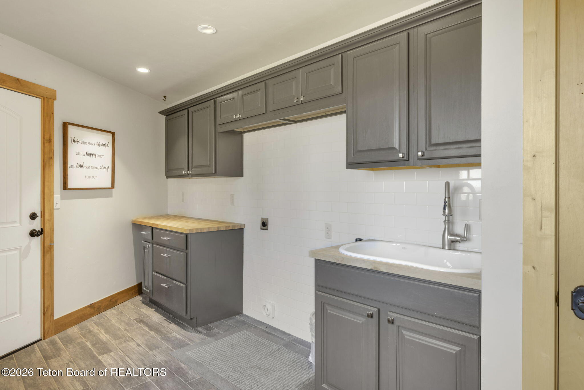 321 WESTERN SKY Drive