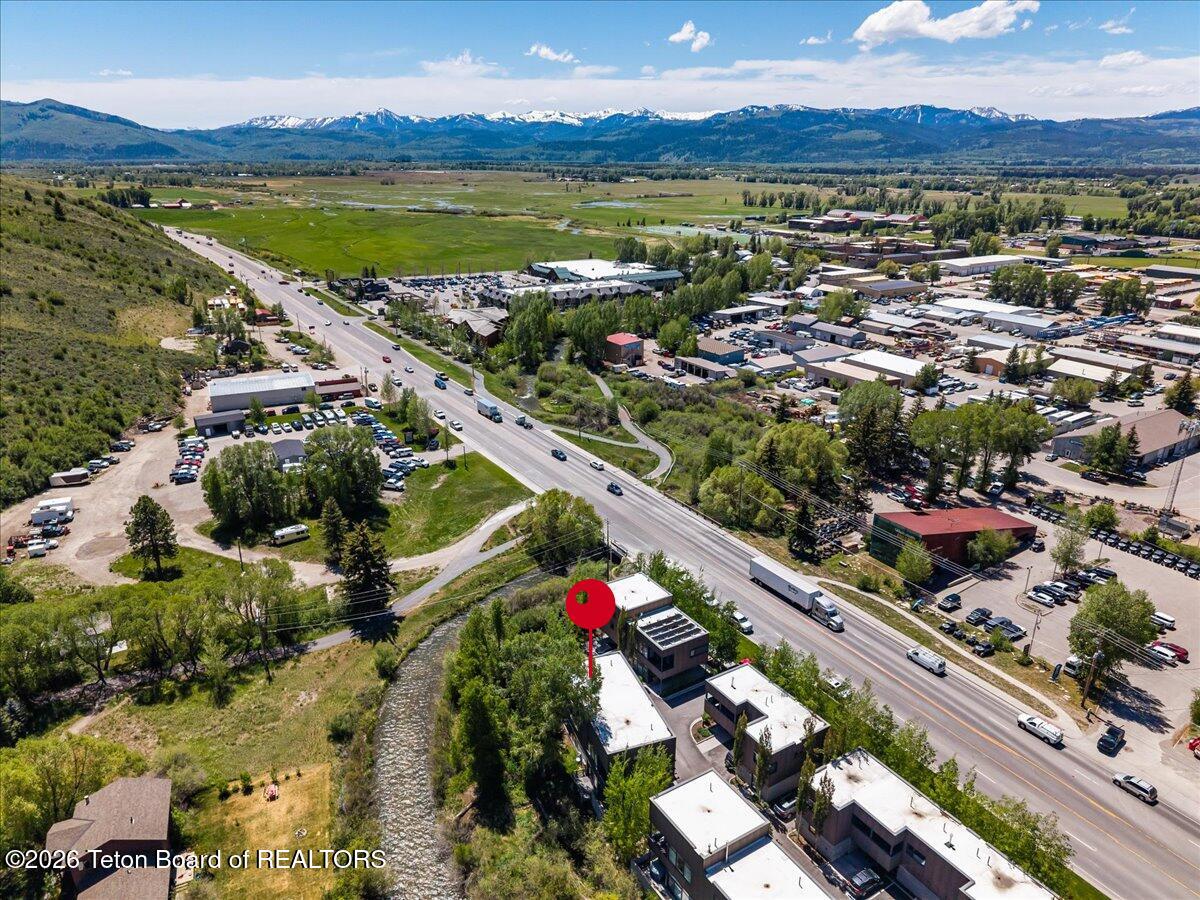 1224 S HIGHWAY 89
