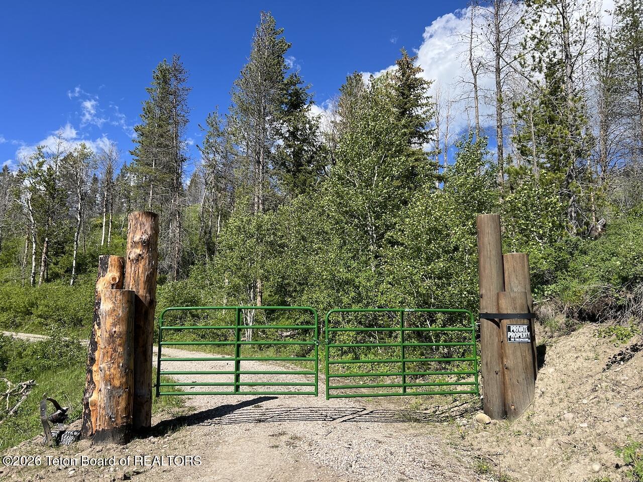 TBD DEER HAVEN 40 AC Road