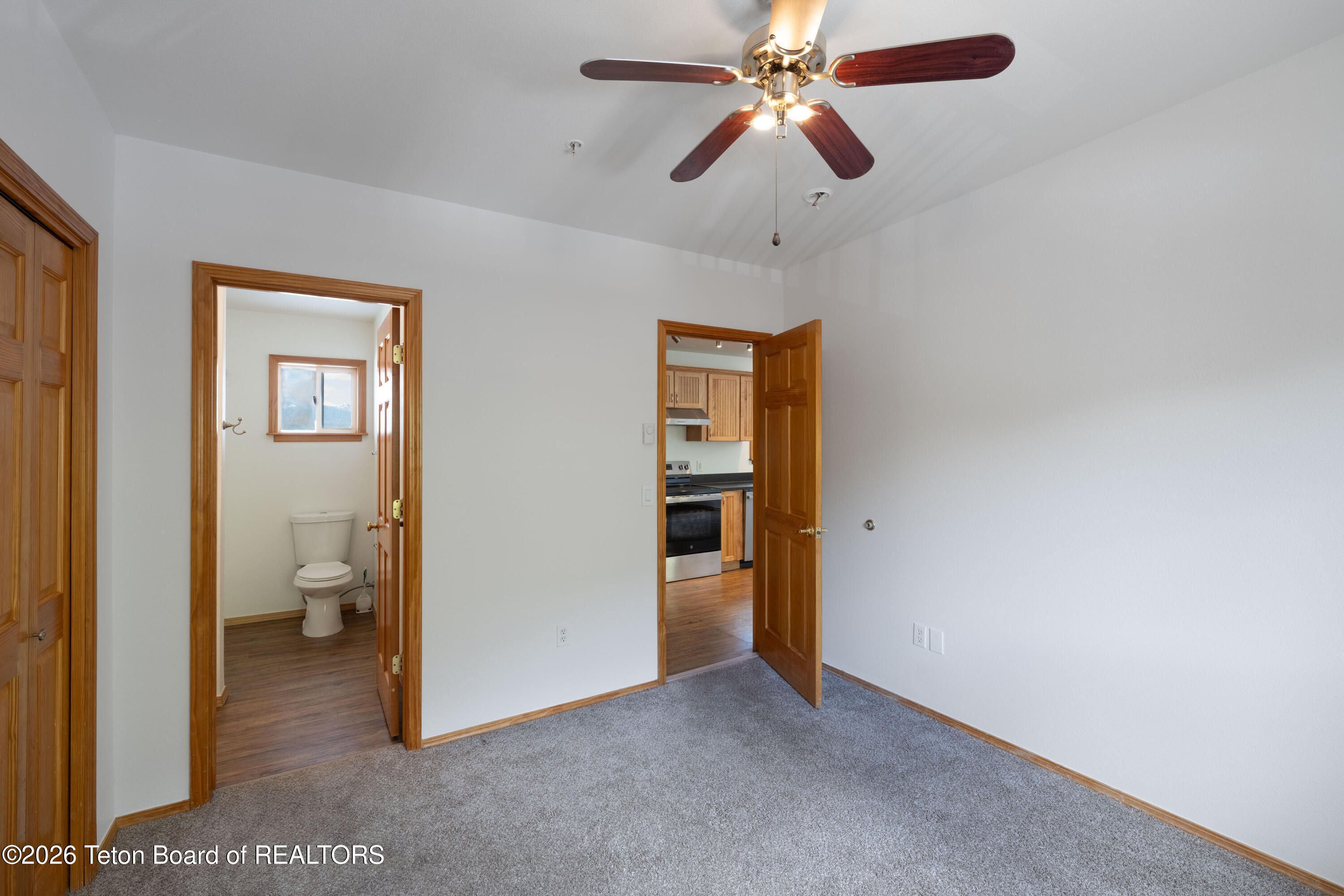 535 W DEER Drive 602