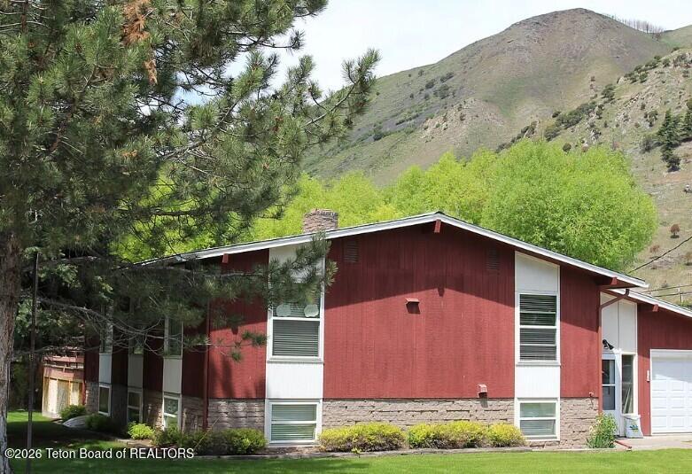 365 FLAT CREEK Drive