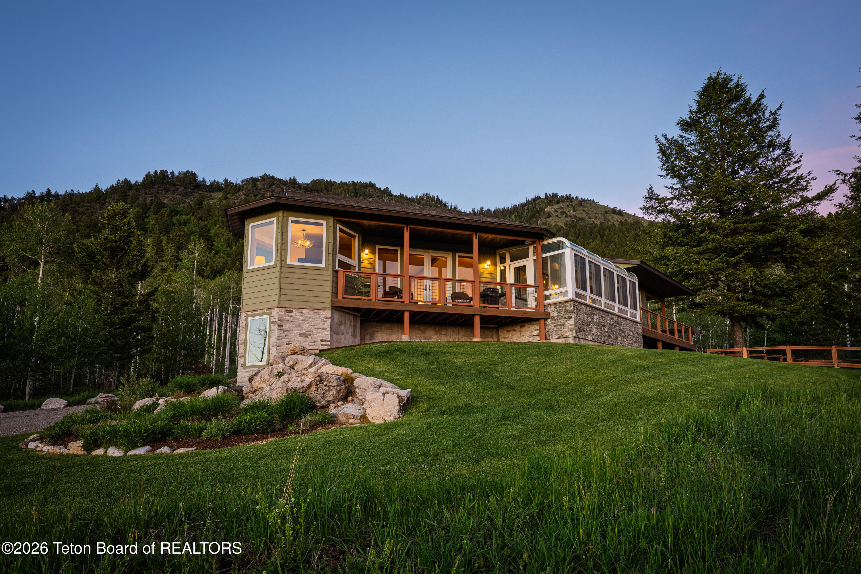 1968 SUNRISE MOUNTAIN Place
