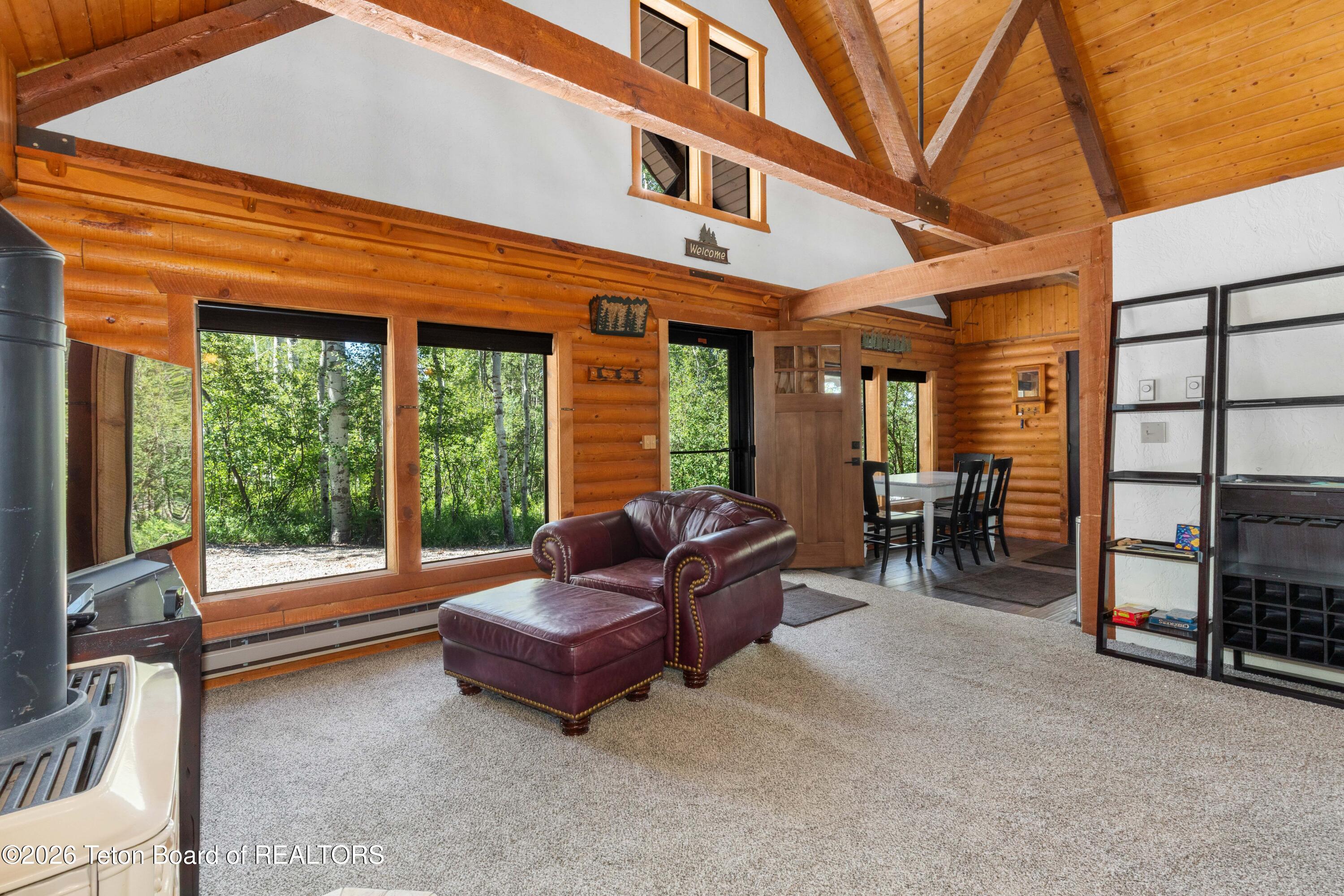 33 MAHOGANY Circle