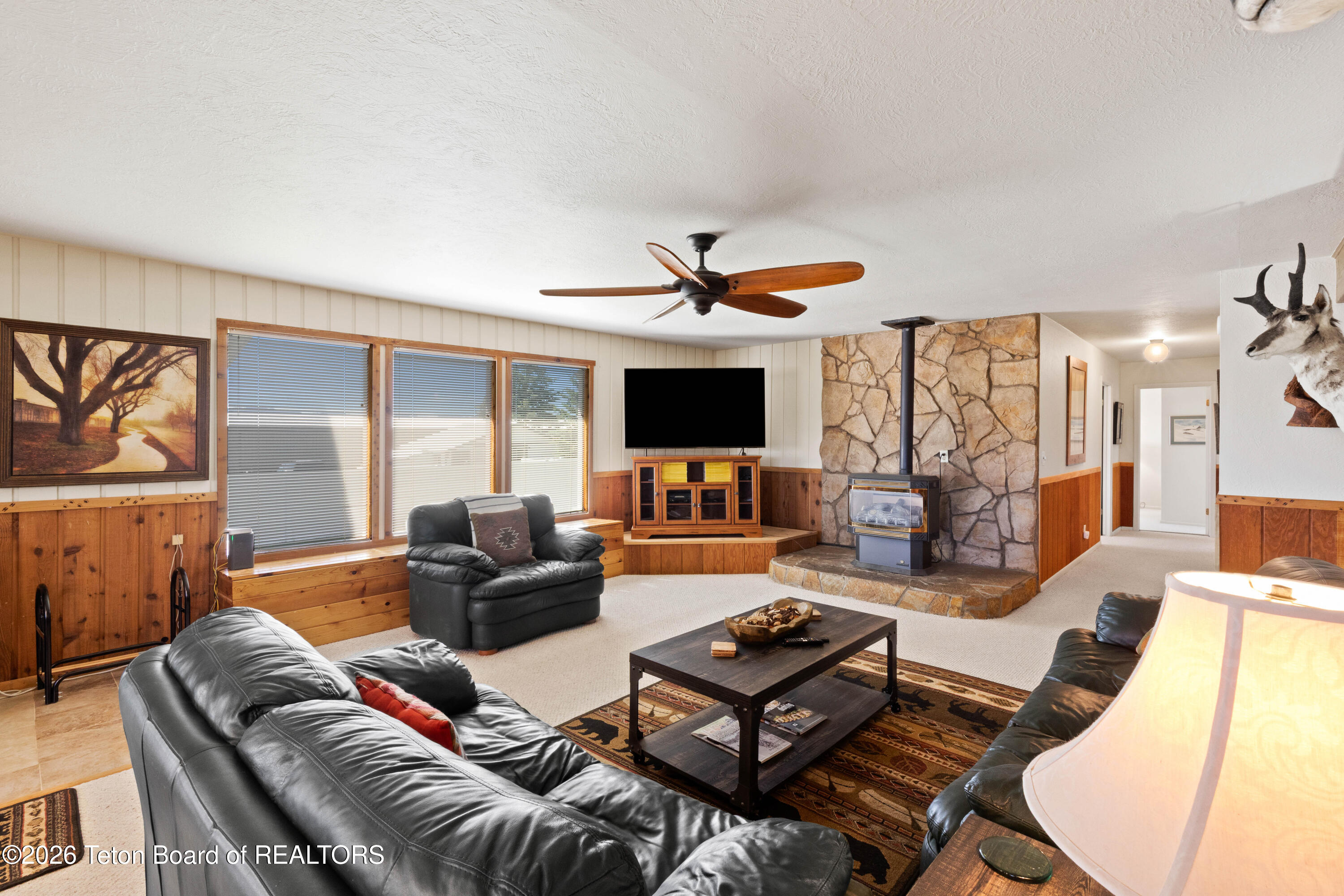 1357 MUDDY STRING Road